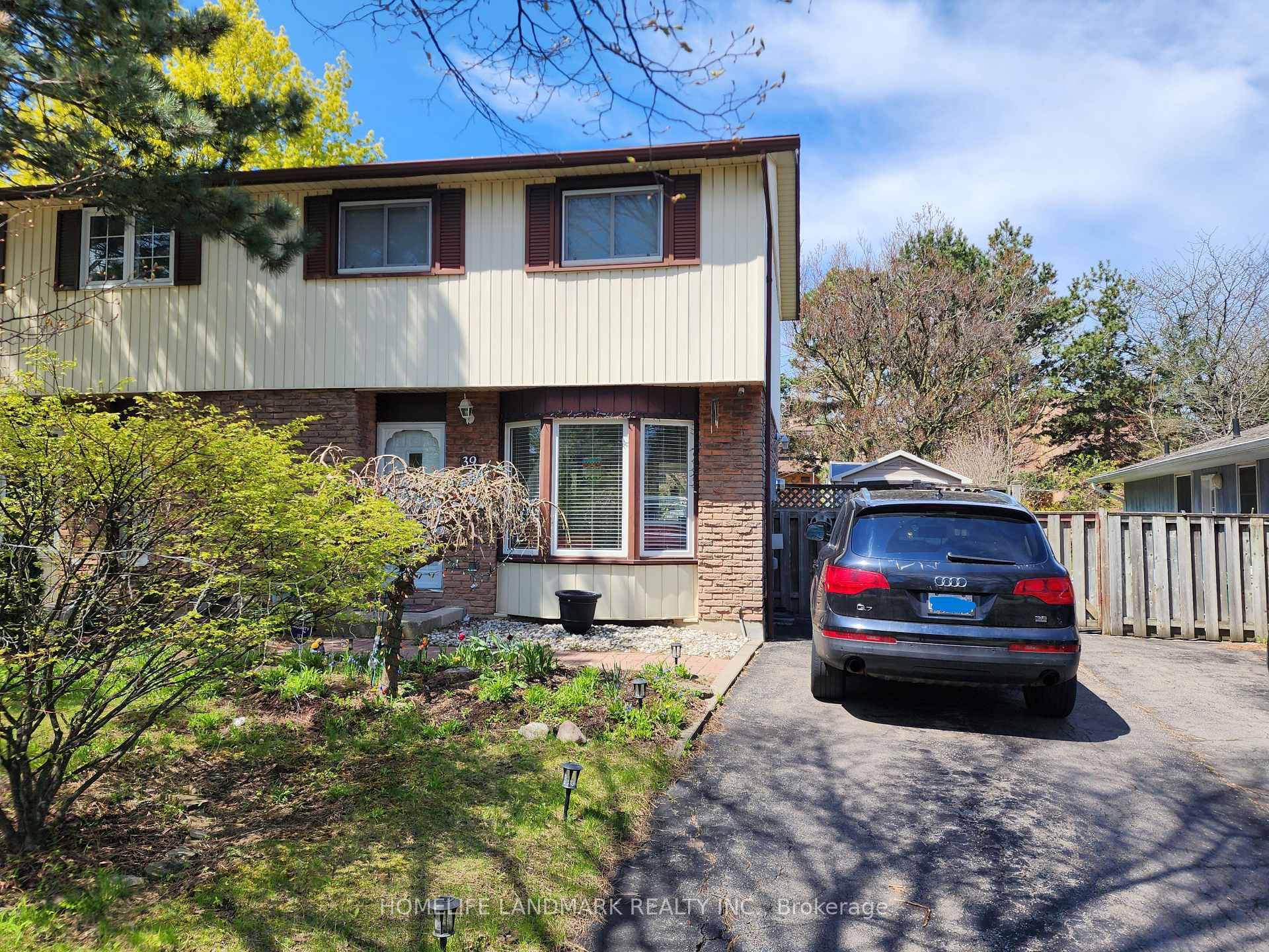 Photo 16 of 39 Elma Street, St. Catharines, Lakeport — HOMEH