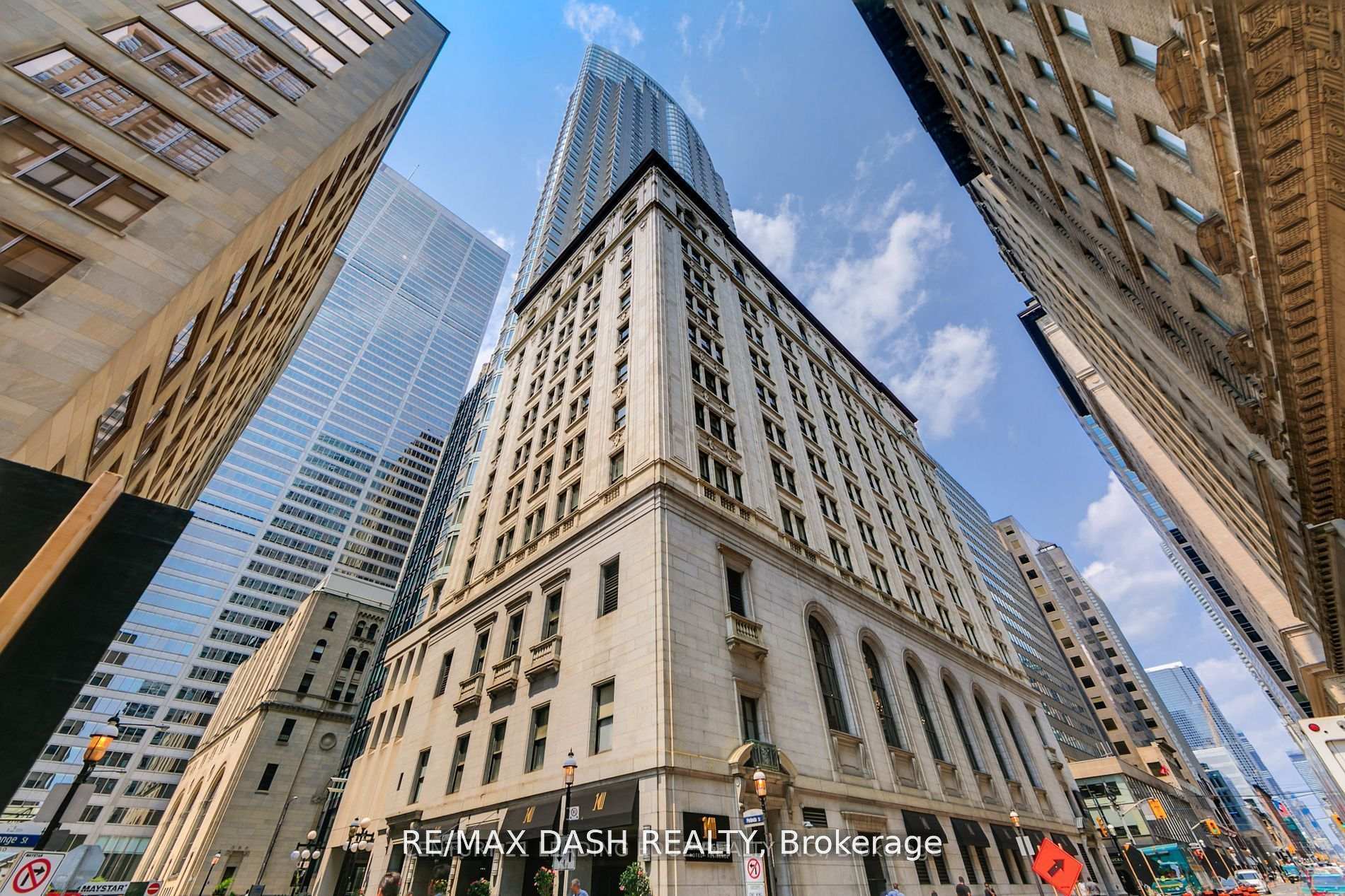 Photo of Unit 2411, 1 King Street W