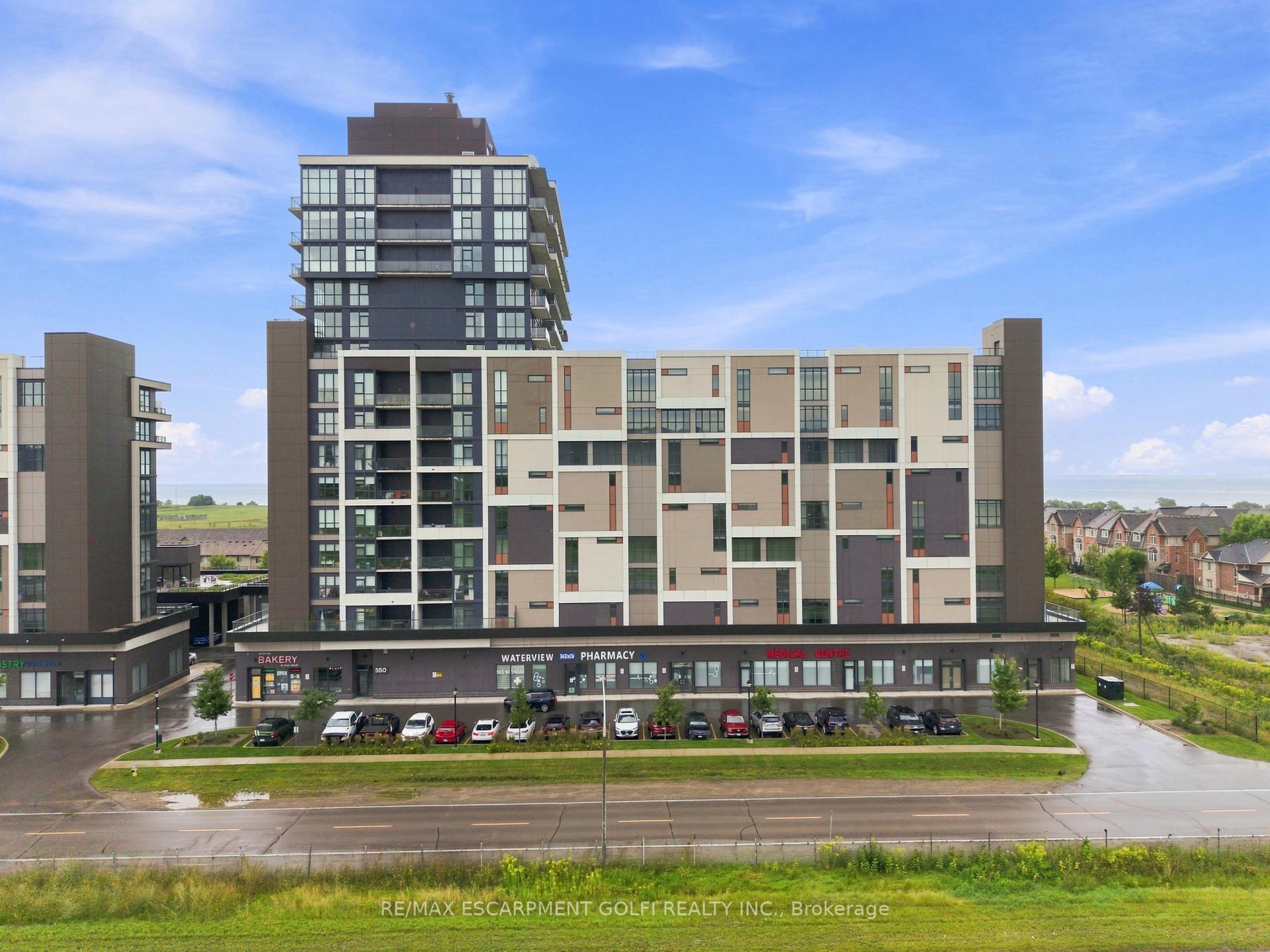 Photo 2 of Unit 607, 550 North Service Road, Grimsby, Grimsby Beach — HOMEH
