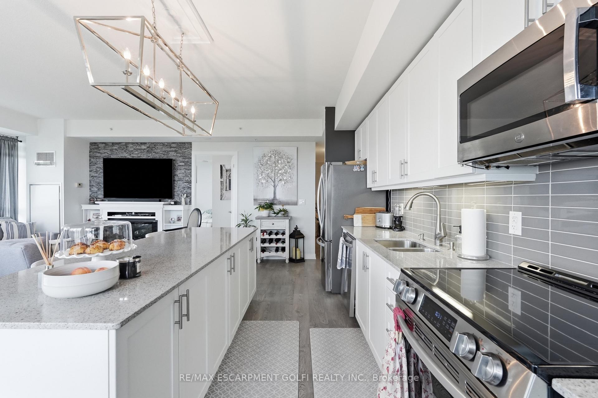 Photo 23 of Unit 607, 550 North Service Road, Grimsby, Grimsby Beach — HOMEH