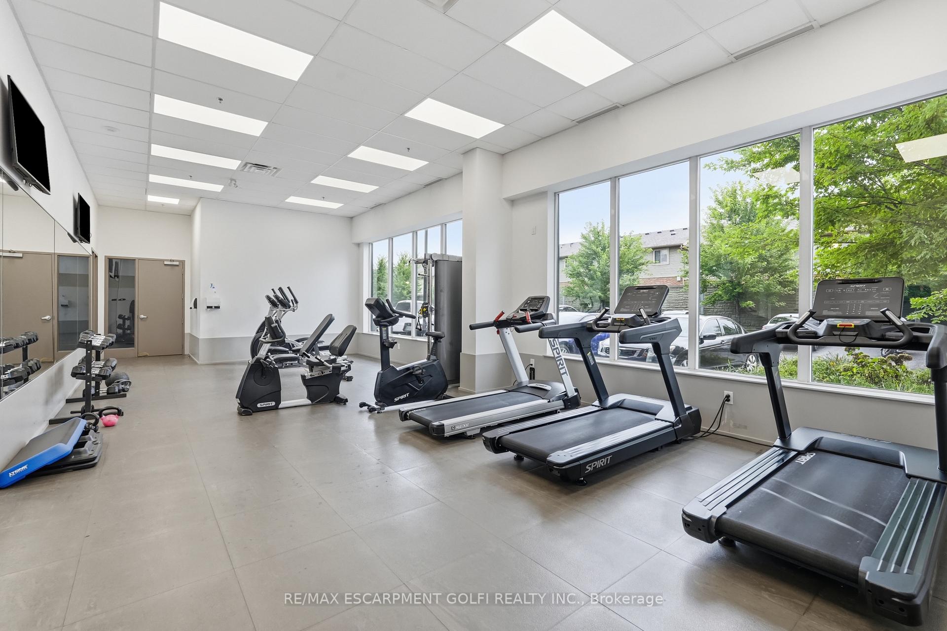 Photo 58 of Unit 607, 550 North Service Road, Grimsby, Grimsby Beach — HOMEH