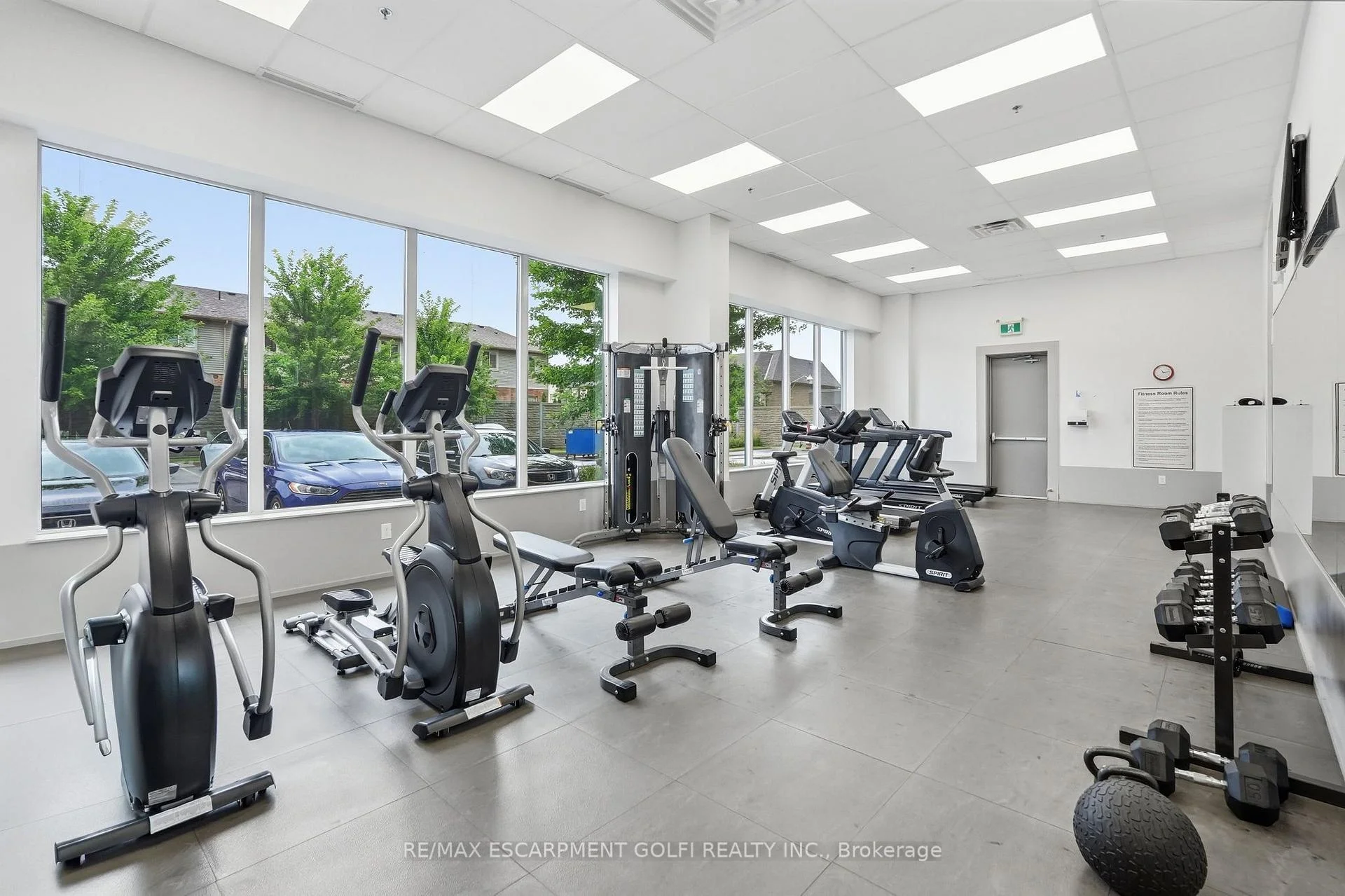 Photo 46 of Unit 607, 550 North Service Road, Grimsby, Grimsby Beach — HOMEH