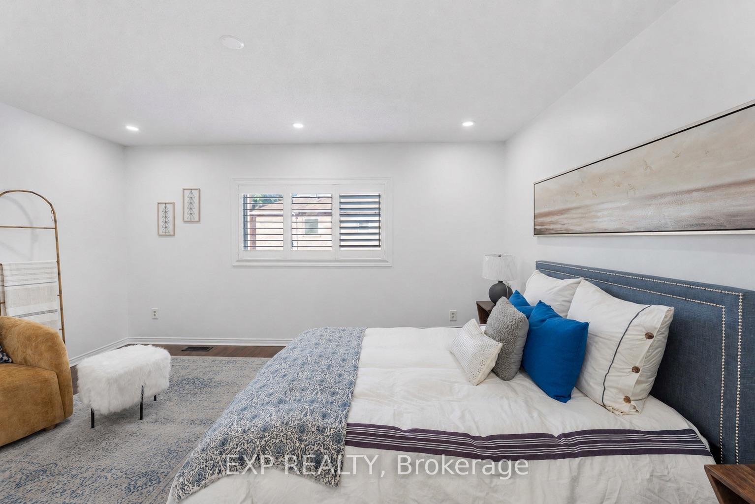 Photo 14 of 42 Fieldnest Crescent, Whitby, Rolling Acres — HOMEH