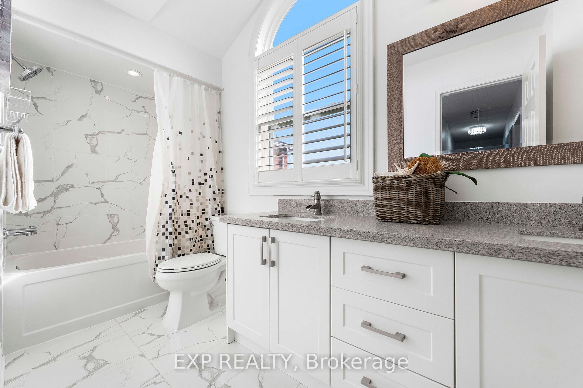 Photo 22 of 42 Fieldnest Crescent, Whitby, Rolling Acres — HOMEH