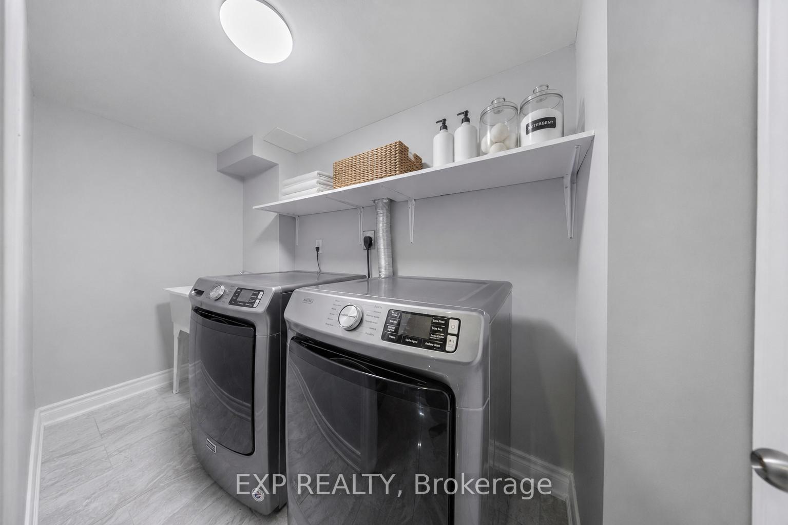 Photo 30 of 42 Fieldnest Crescent, Whitby, Rolling Acres — HOMEH