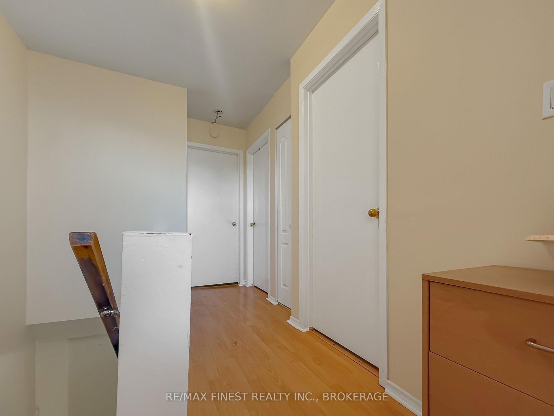 Photo 8 of 913 Oakview Avenue, Kingston, South of Taylor-Kidd Blvd — HOMEH
