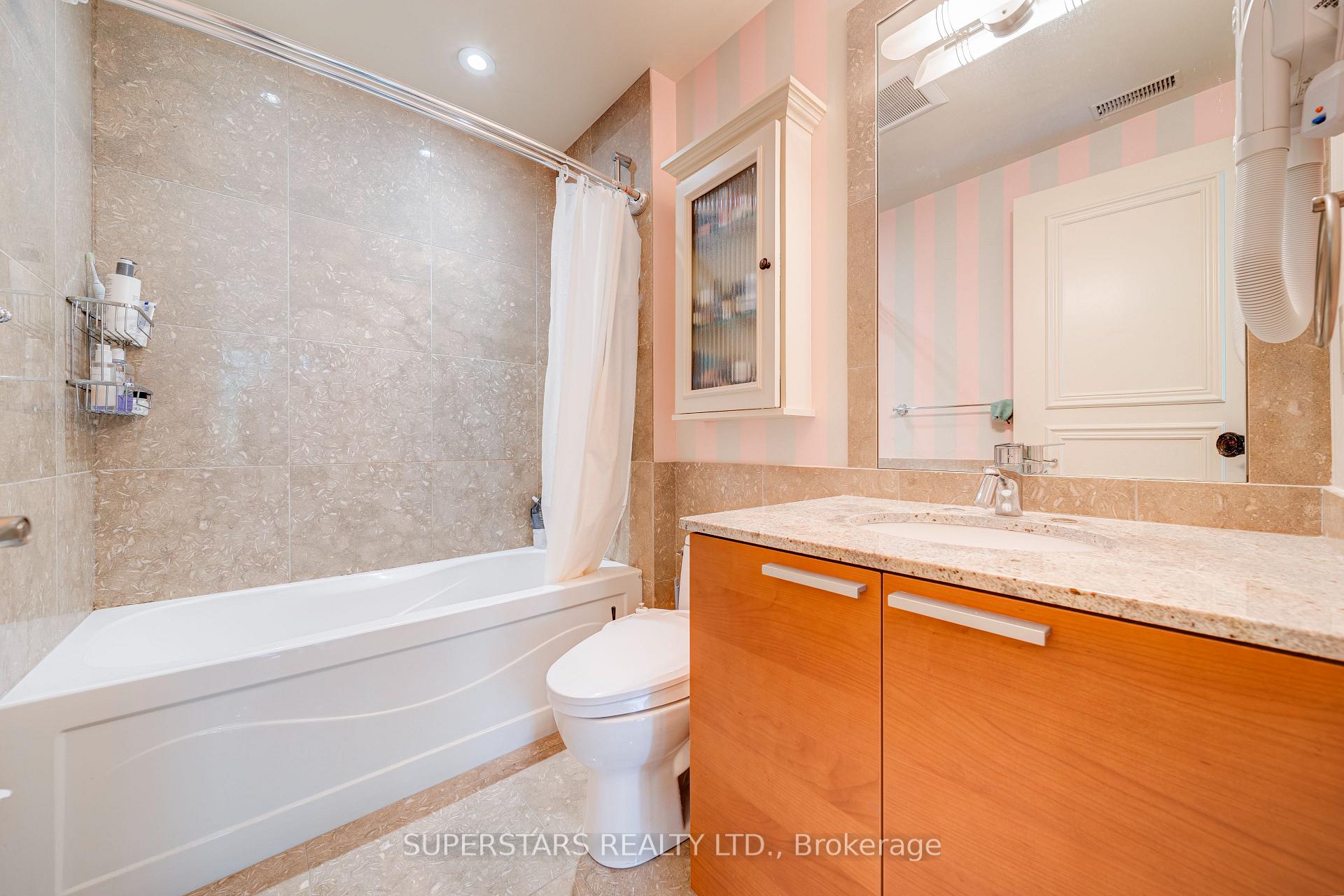 Photo 21 of Unit 16, 25 Elkhorn Drive, North York, Bayview Village — HOMEH