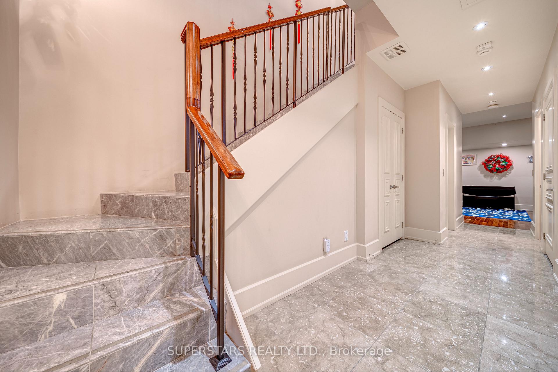 Photo 31 of Unit 16, 25 Elkhorn Drive, North York, Bayview Village — HOMEH