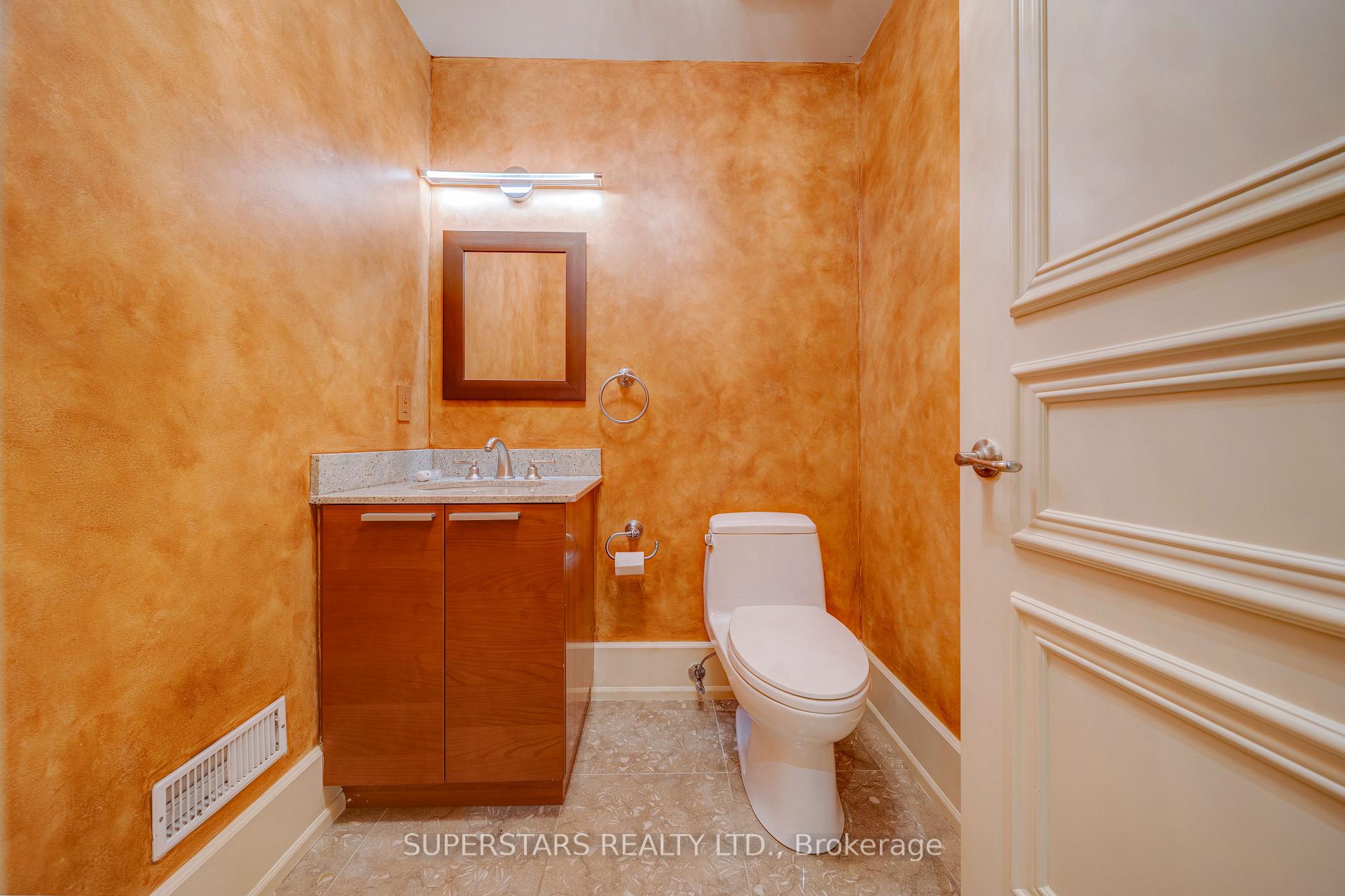 Photo 36 of Unit 16, 25 Elkhorn Drive, North York, Bayview Village — HOMEH