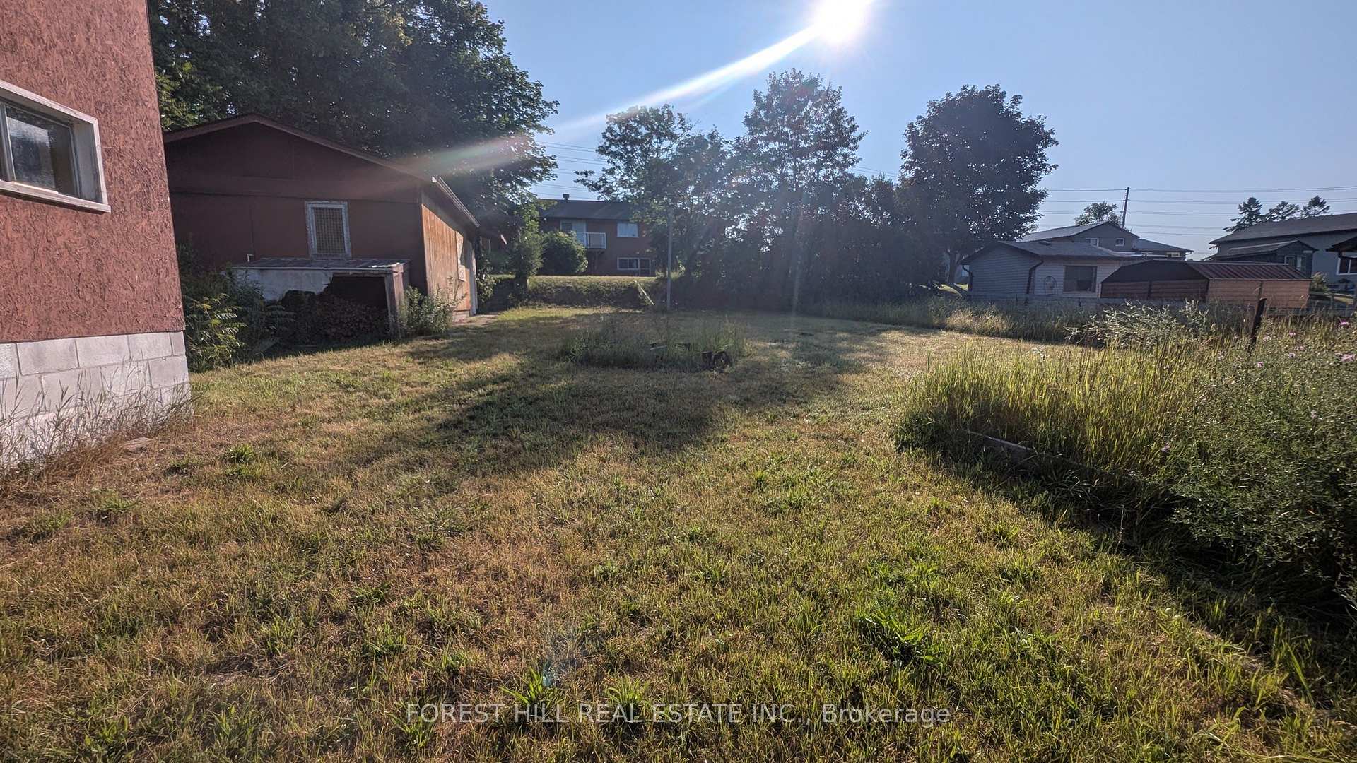 Photo 6 of 144 Miller Drive, Barrie, Edgehill Drive — HOMEH