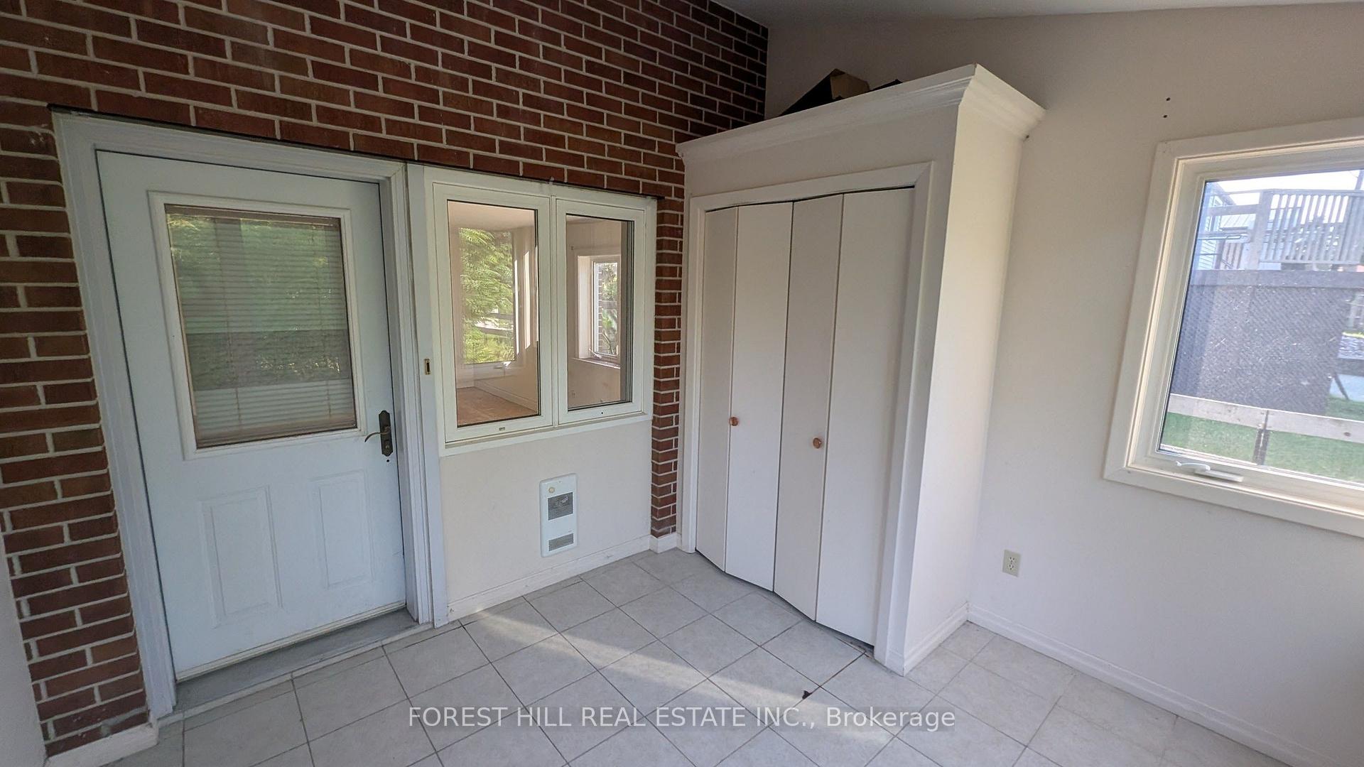 Photo 12 of 144 Miller Drive, Barrie, Edgehill Drive — HOMEH