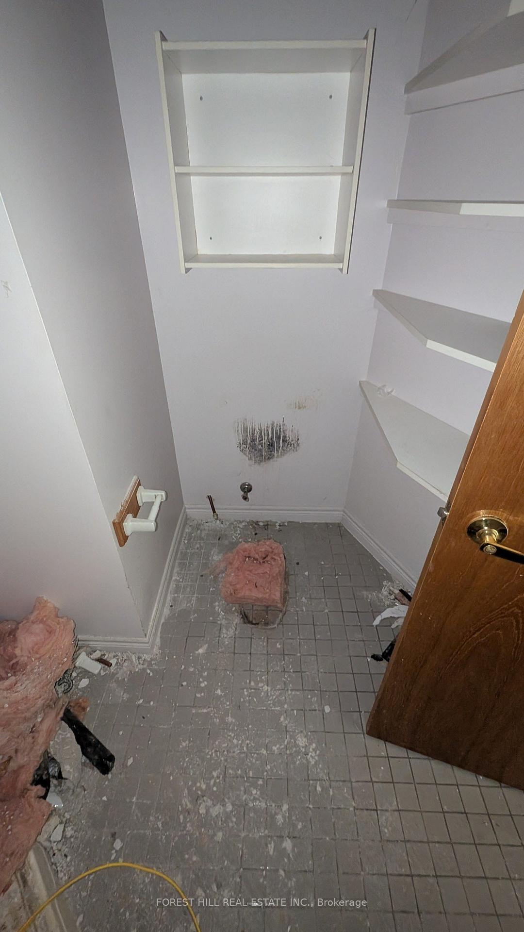Photo 35 of 144 Miller Drive, Barrie, Edgehill Drive — HOMEH