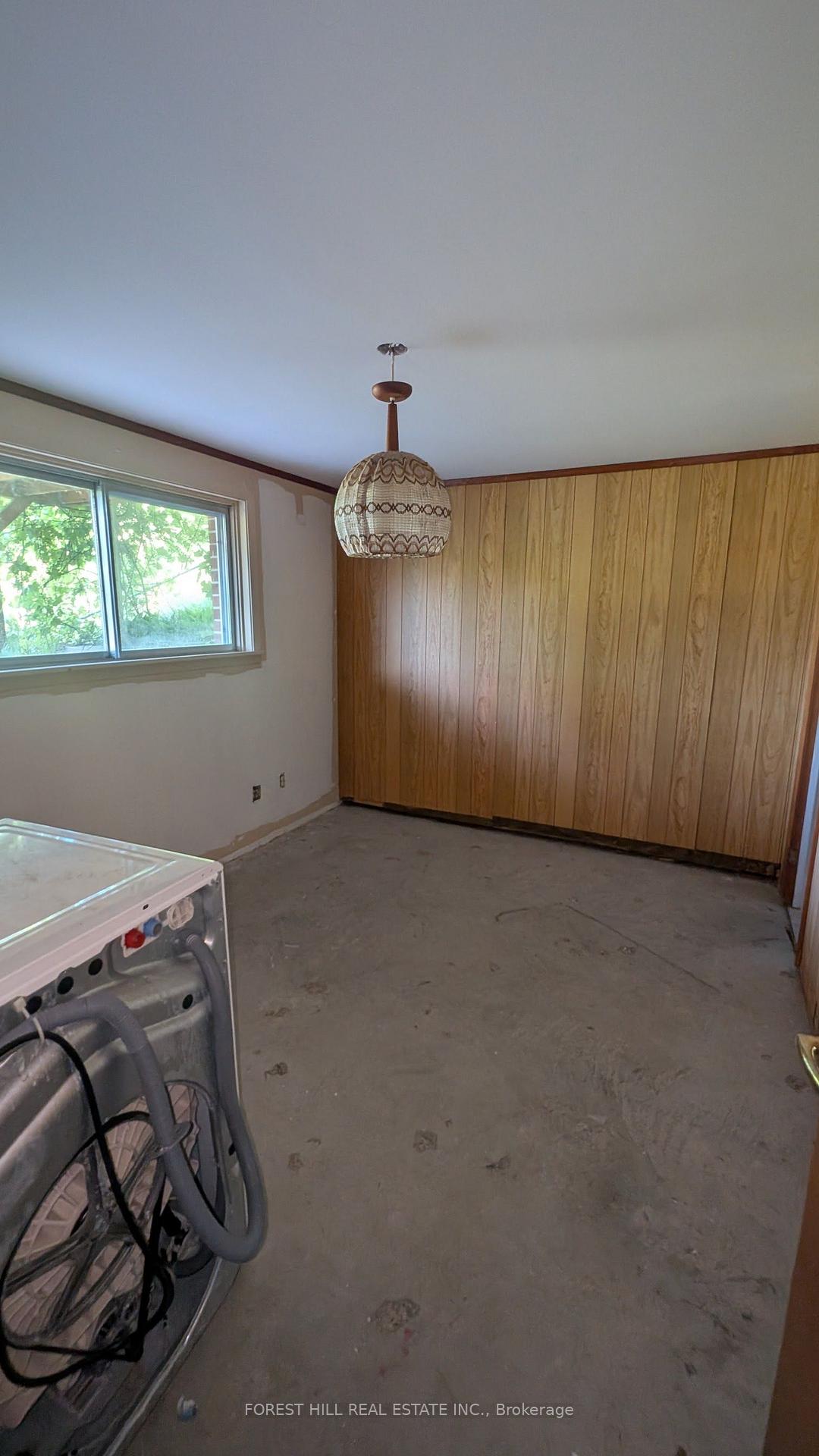 Photo 39 of 144 Miller Drive, Barrie, Edgehill Drive — HOMEH