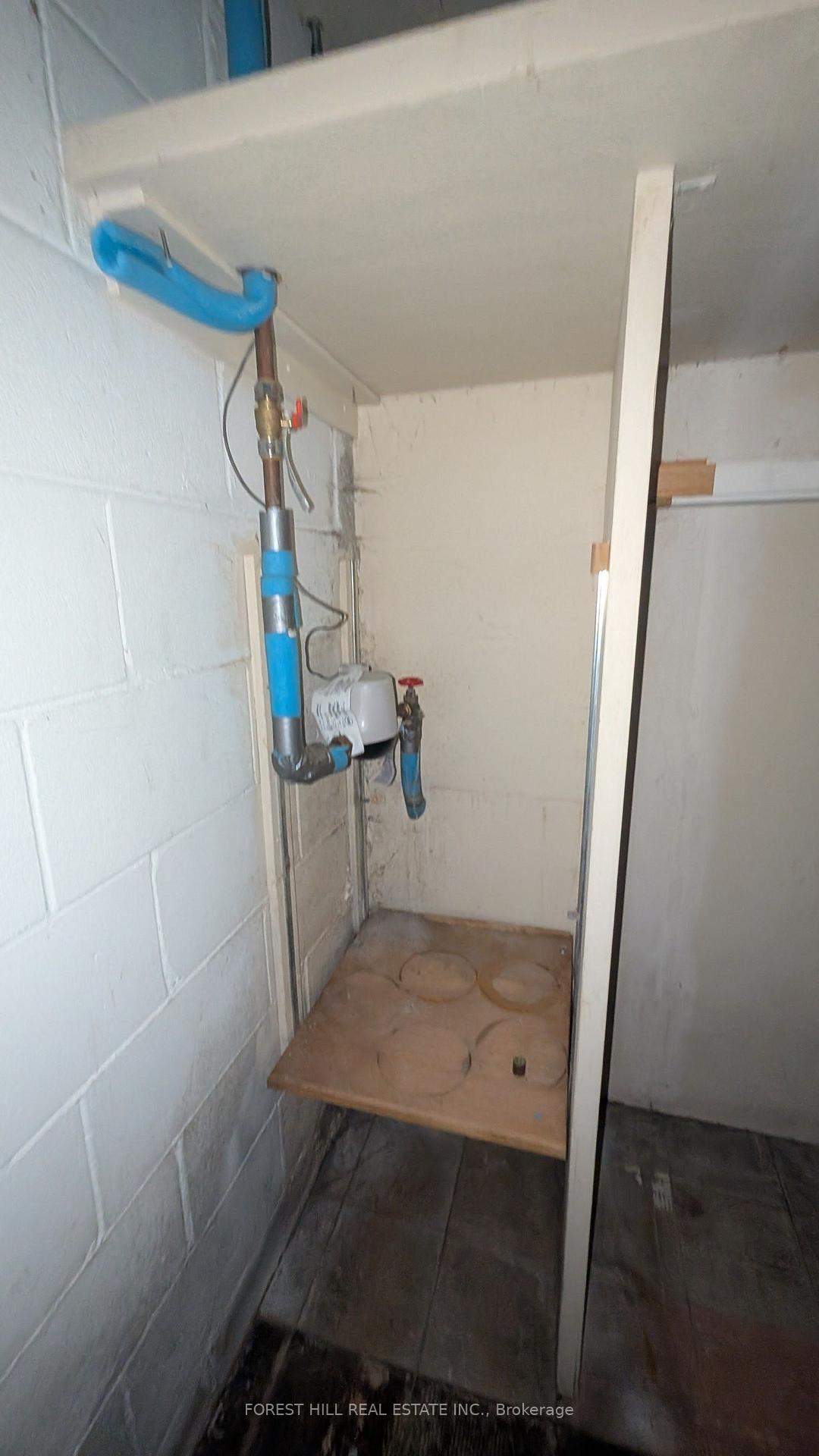 Photo 42 of 144 Miller Drive, Barrie, Edgehill Drive — HOMEH