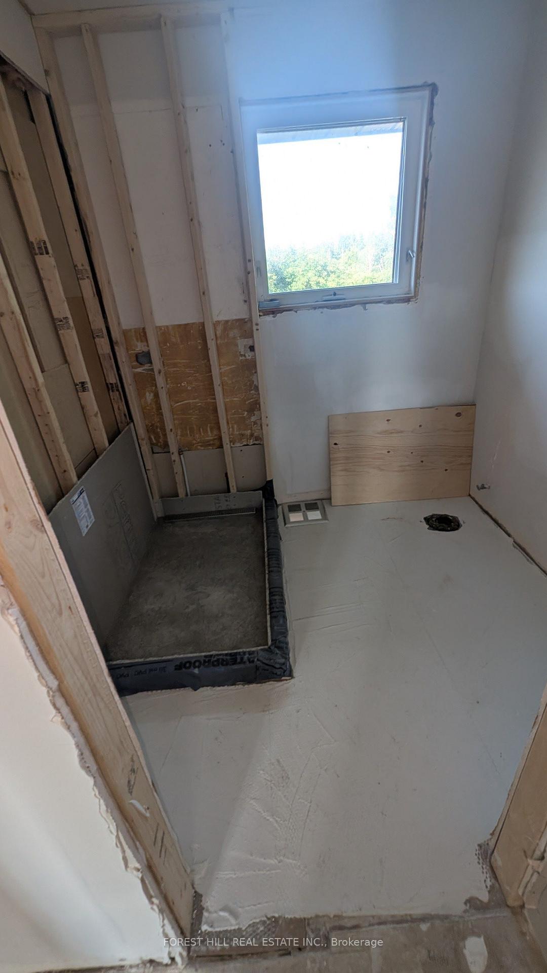Photo 49 of 144 Miller Drive, Barrie, Edgehill Drive — HOMEH