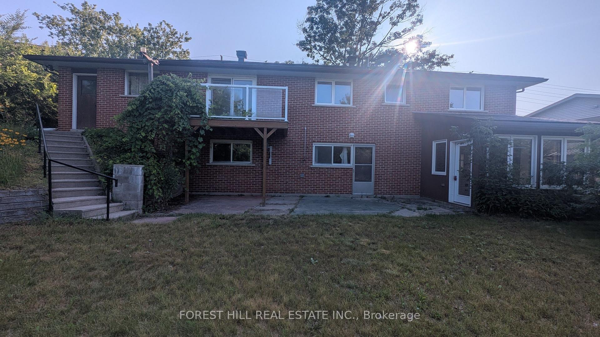 Photo 50 of 144 Miller Drive, Barrie, Edgehill Drive — HOMEH