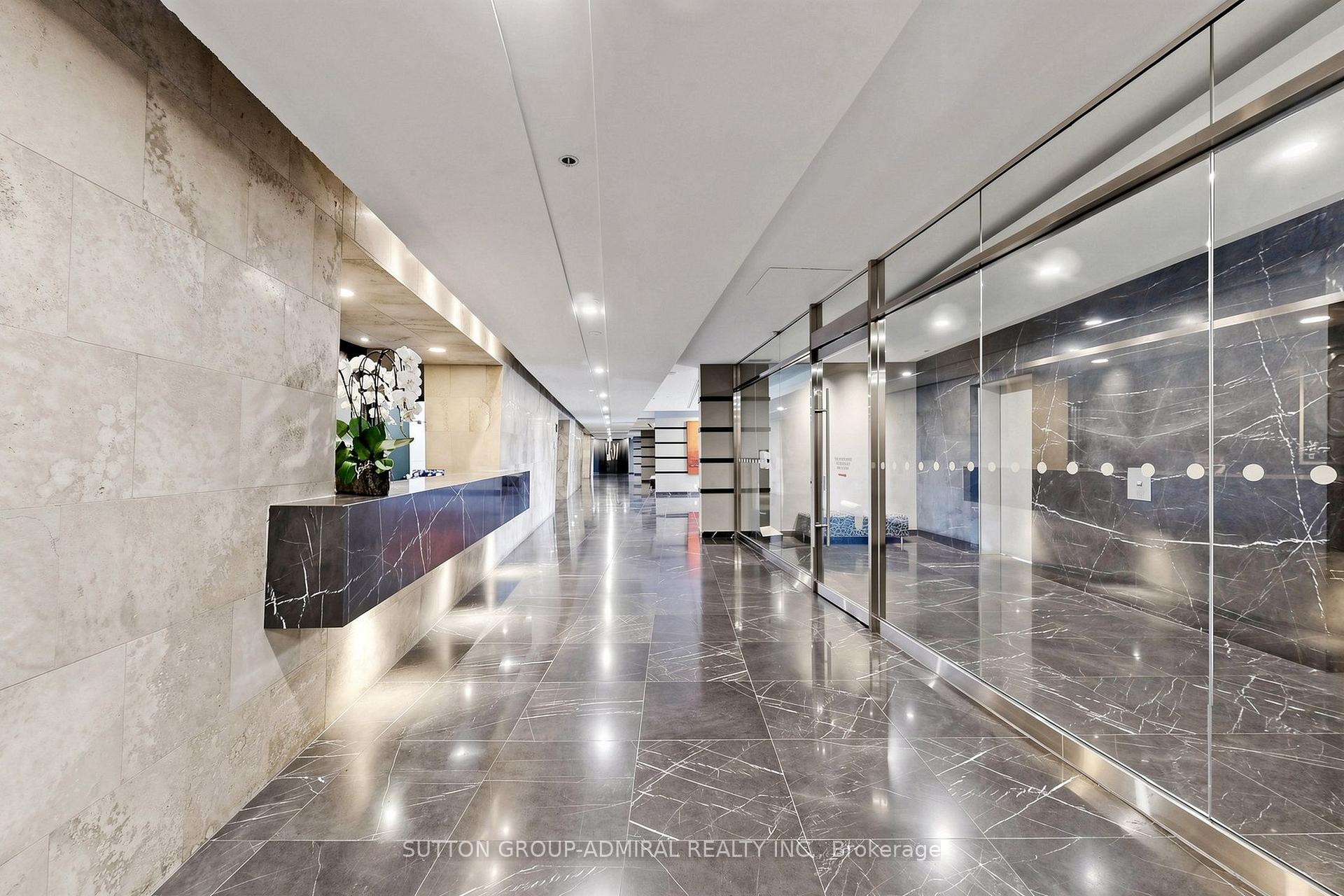 Photo 7 of Unit 2116, 8 Park Road, Toronto, Rosedale-Moore Park — HOMEH