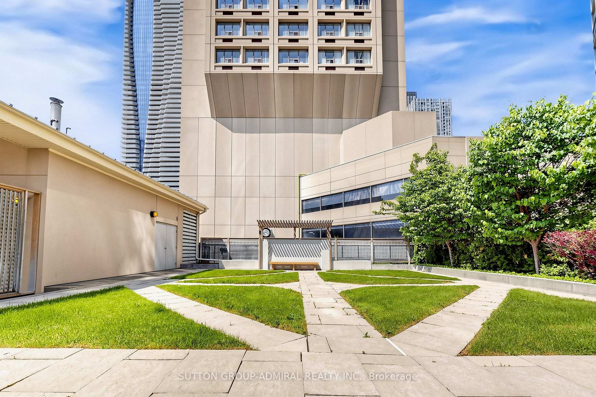Photo 40 of Unit 2116, 8 Park Road, Toronto, Rosedale-Moore Park — HOMEH