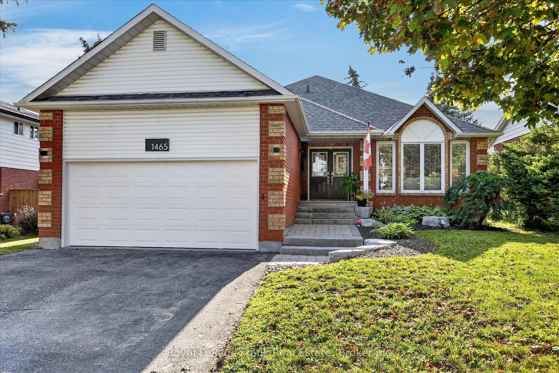 Photo 2 of 1465 Wildlark Drive, Peterborough, Monaghan Ward 2 — HOMEH