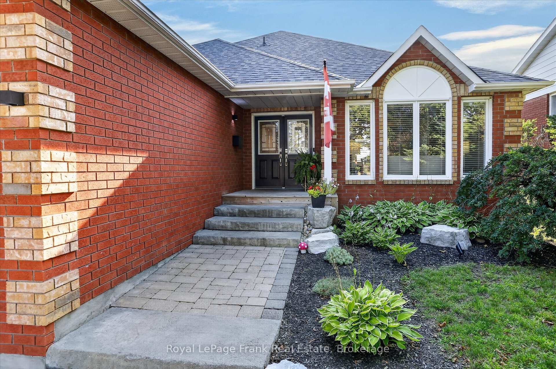 Photo 3 of 1465 Wildlark Drive, Peterborough, Monaghan Ward 2 — HOMEH