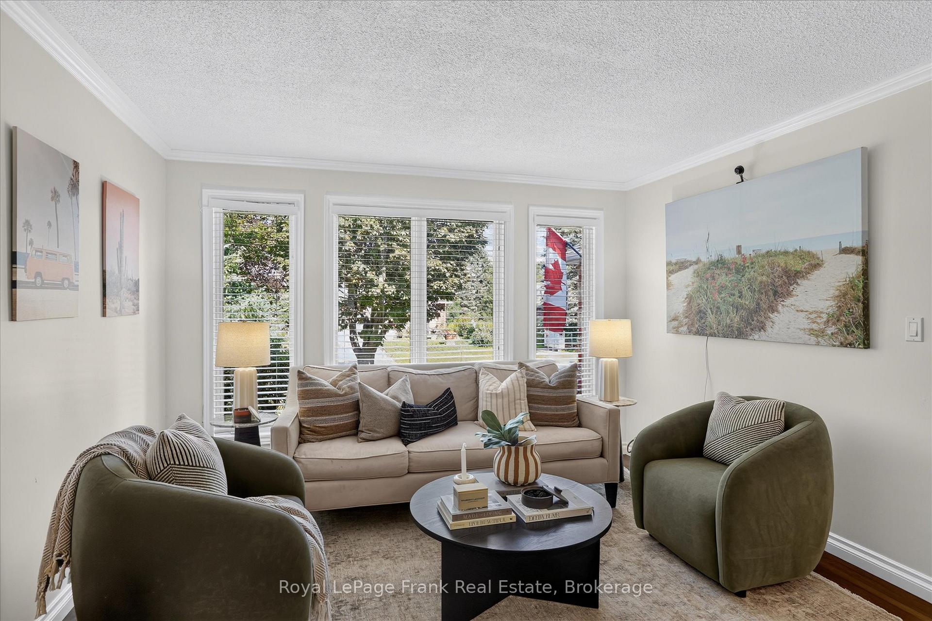 Photo 4 of 1465 Wildlark Drive, Peterborough, Monaghan Ward 2 — HOMEH