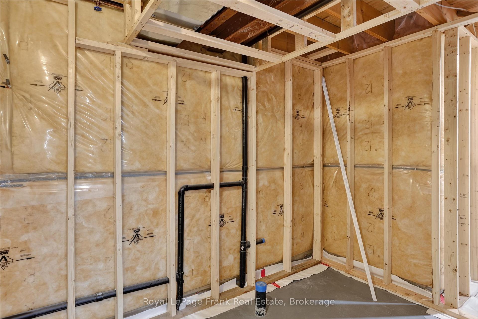 Photo 30 of 1465 Wildlark Drive, Peterborough, Monaghan Ward 2 — HOMEH