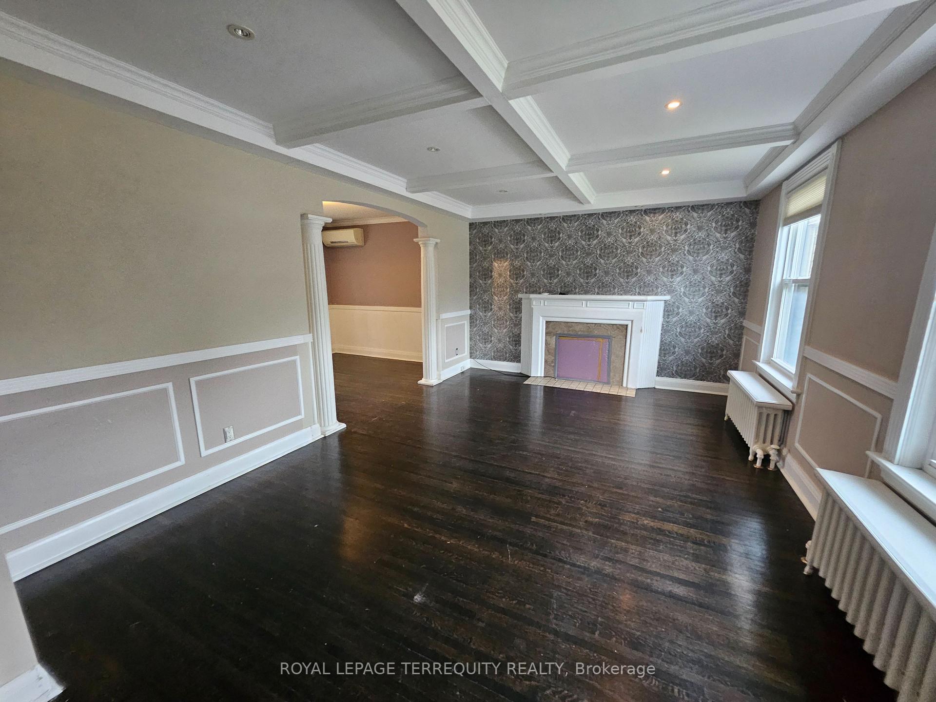 Photo 4 of 319 Lawrence Avenue W, Toronto, Bedford Park-Nortown — HOMEH