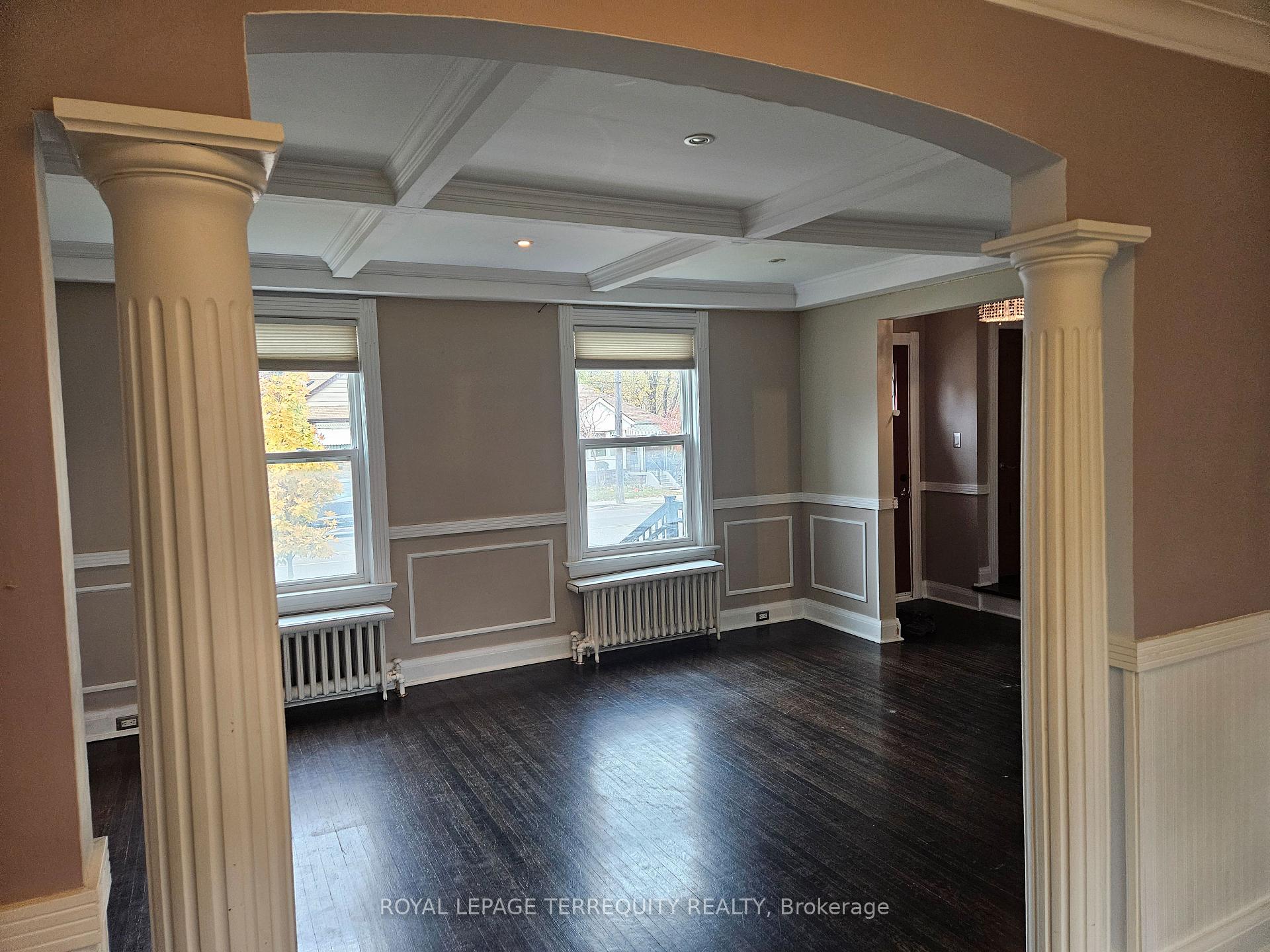 Photo 5 of 319 Lawrence Avenue W, Toronto, Bedford Park-Nortown — HOMEH