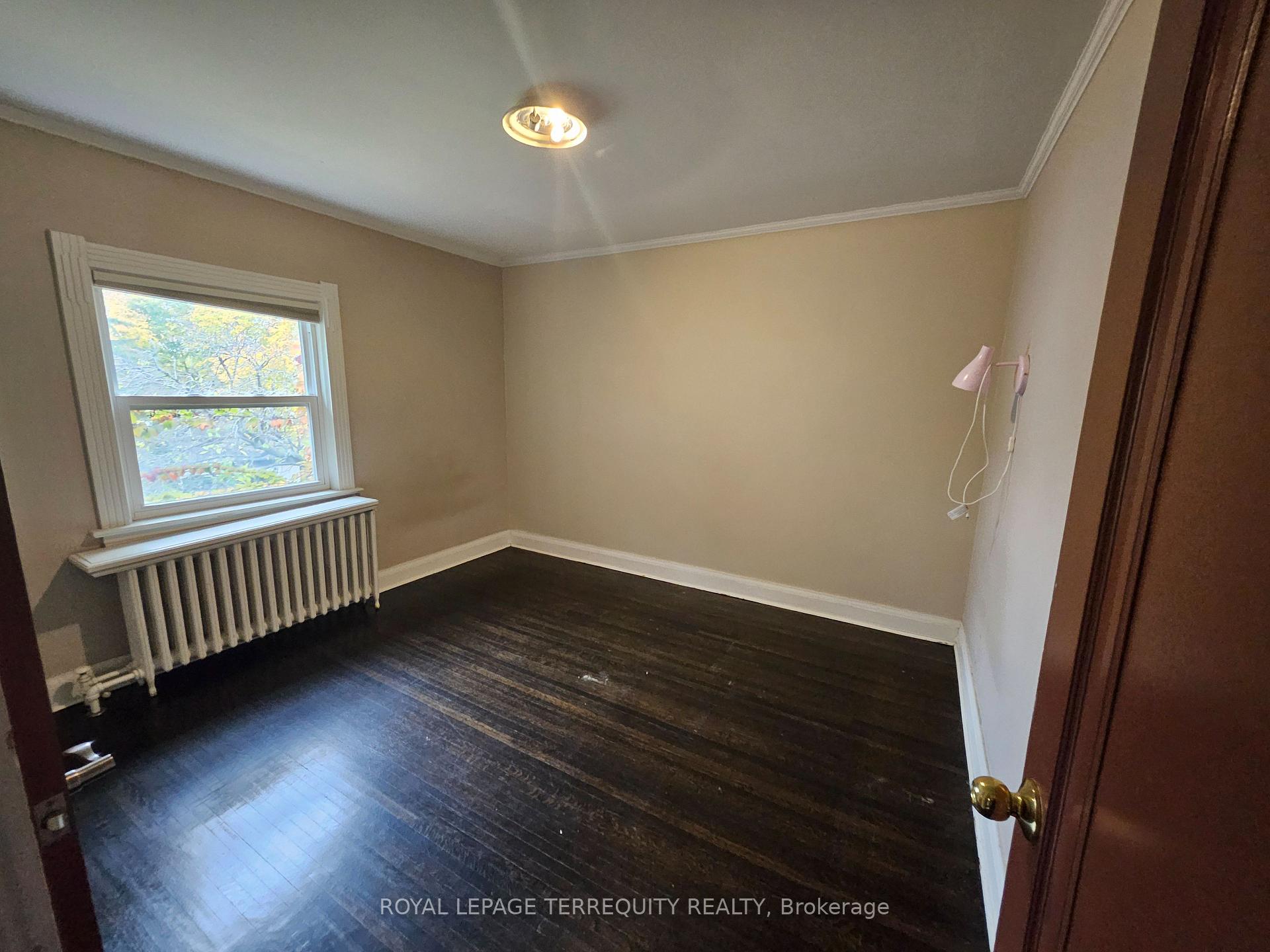 Photo 18 of 319 Lawrence Avenue W, Toronto, Bedford Park-Nortown — HOMEH