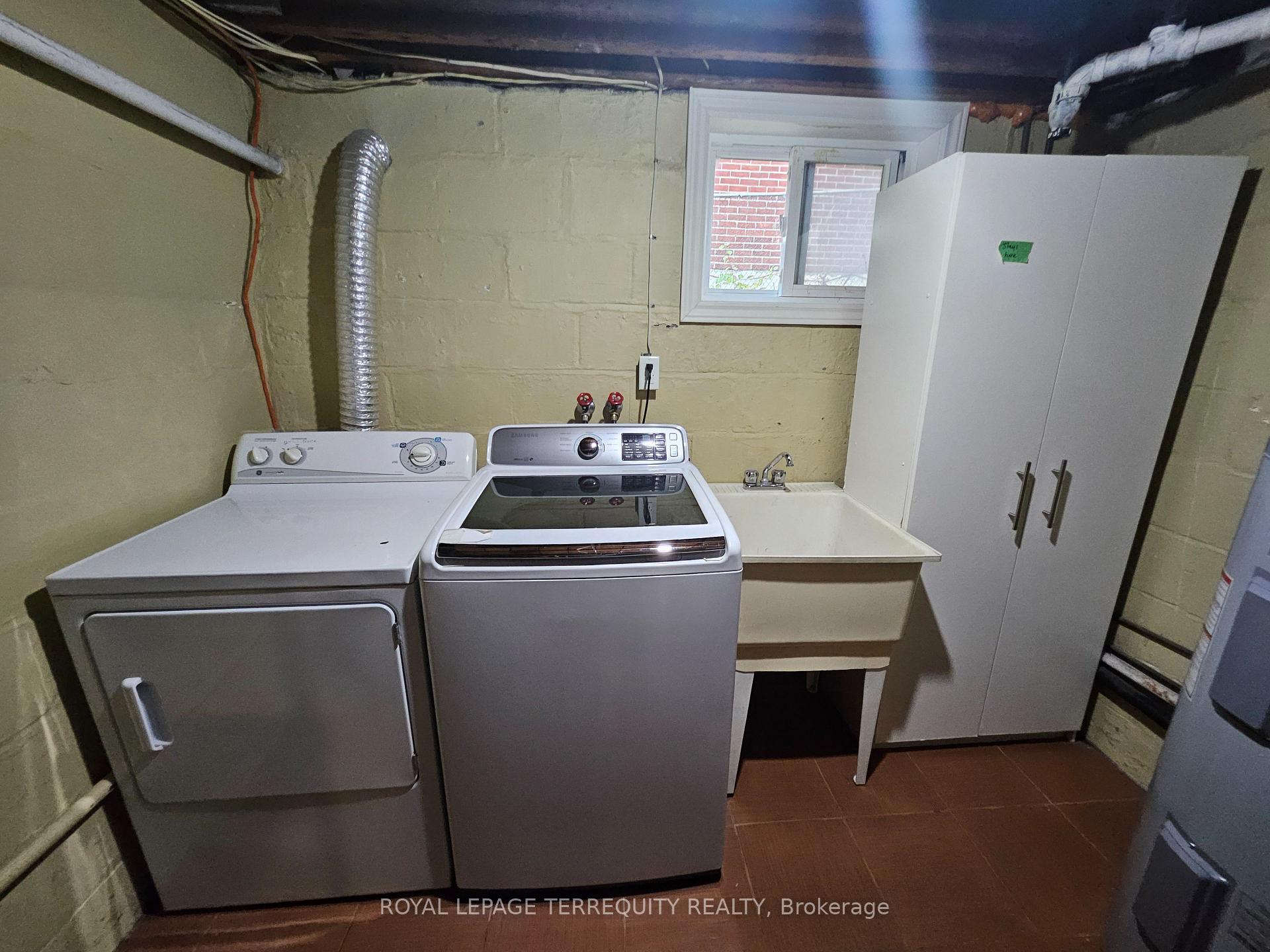 Photo 29 of 319 Lawrence Avenue W, Toronto, Bedford Park-Nortown — HOMEH