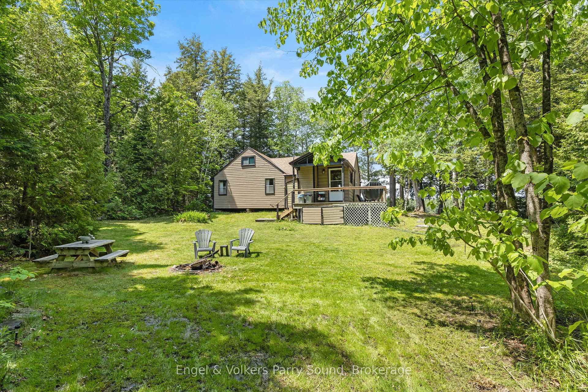 Photo 21 of 52 Island B, McDougall — HOMEH