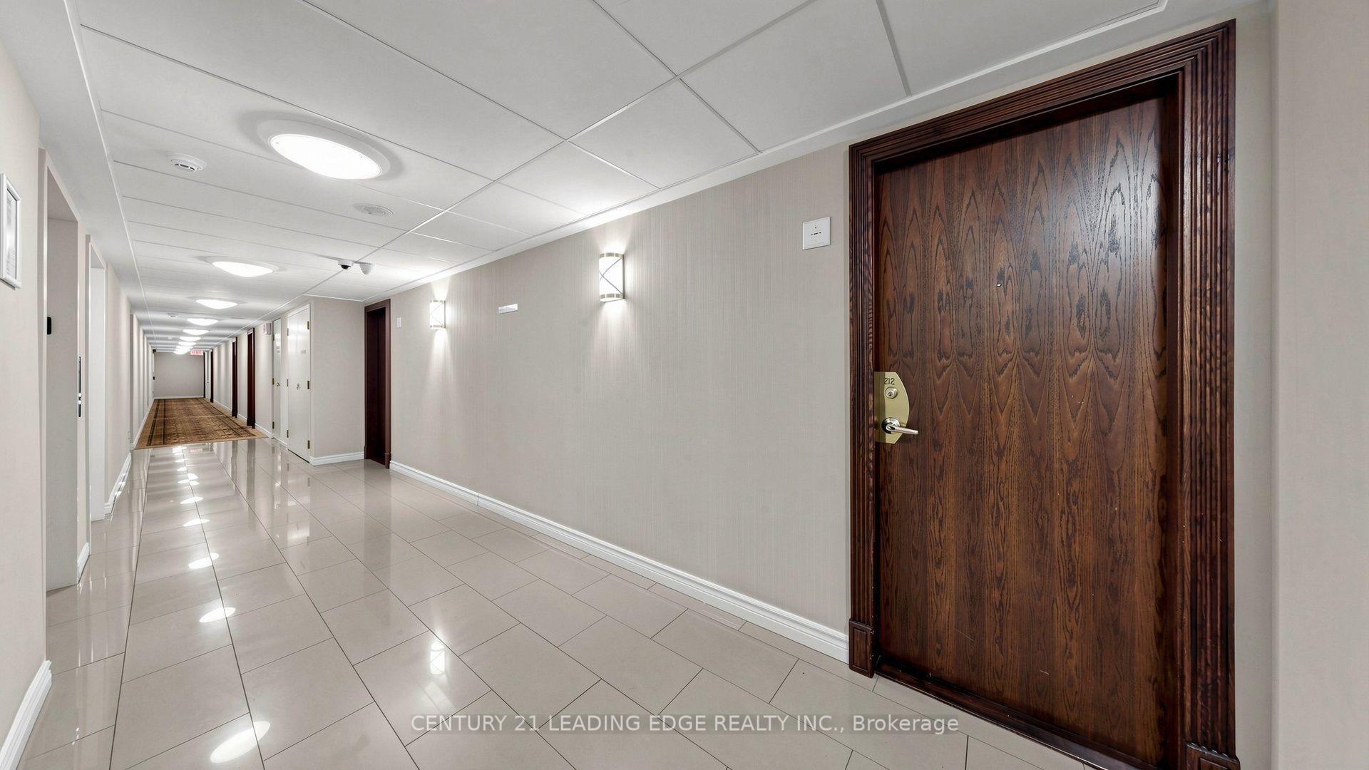 Photo 13 of Unit 212, 39 Oneida Crescent, Richmond Hill, Langstaff — HOMEH