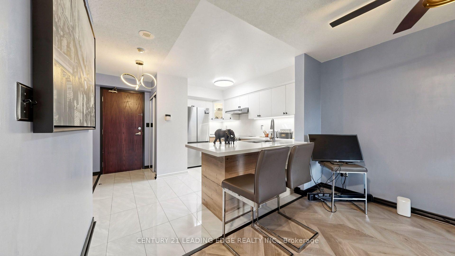 Photo 21 of Unit 212, 39 Oneida Crescent, Richmond Hill, Langstaff — HOMEH