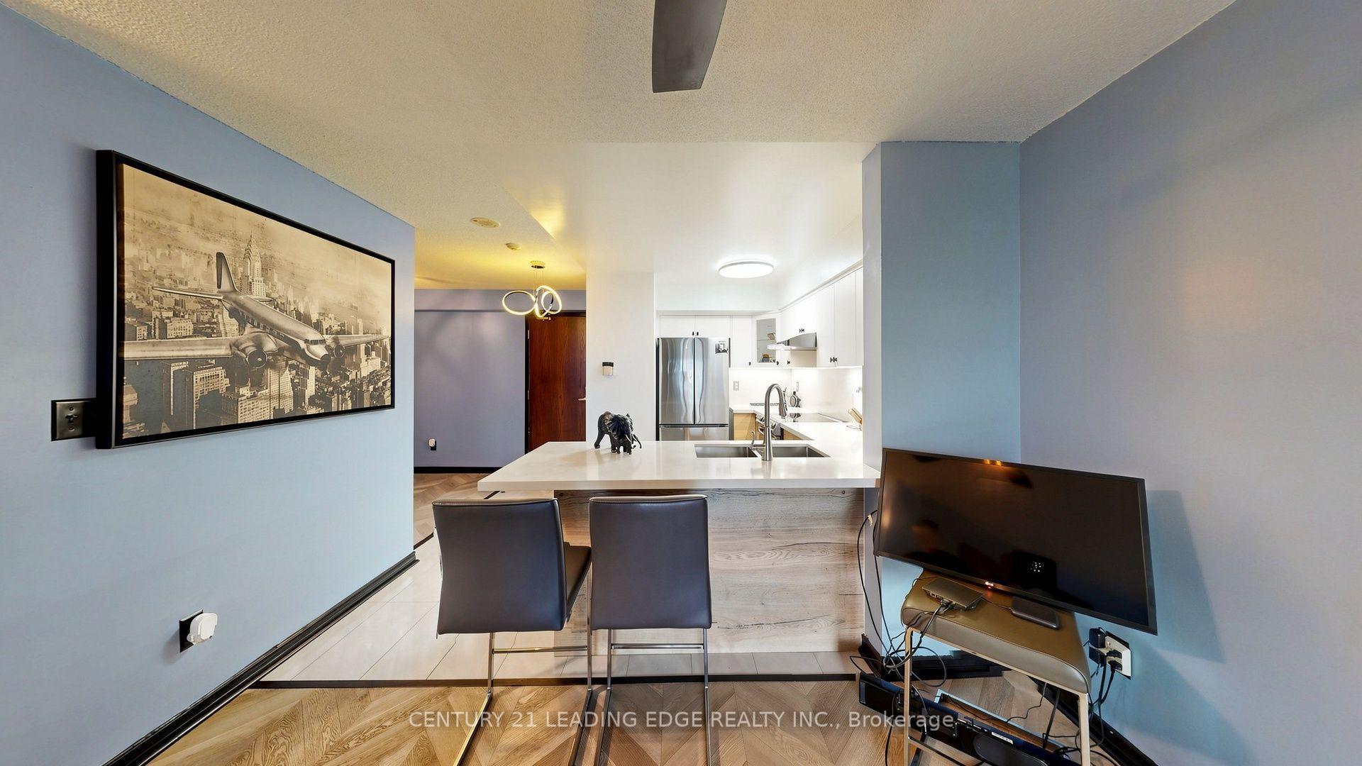 Photo 22 of Unit 212, 39 Oneida Crescent, Richmond Hill, Langstaff — HOMEH