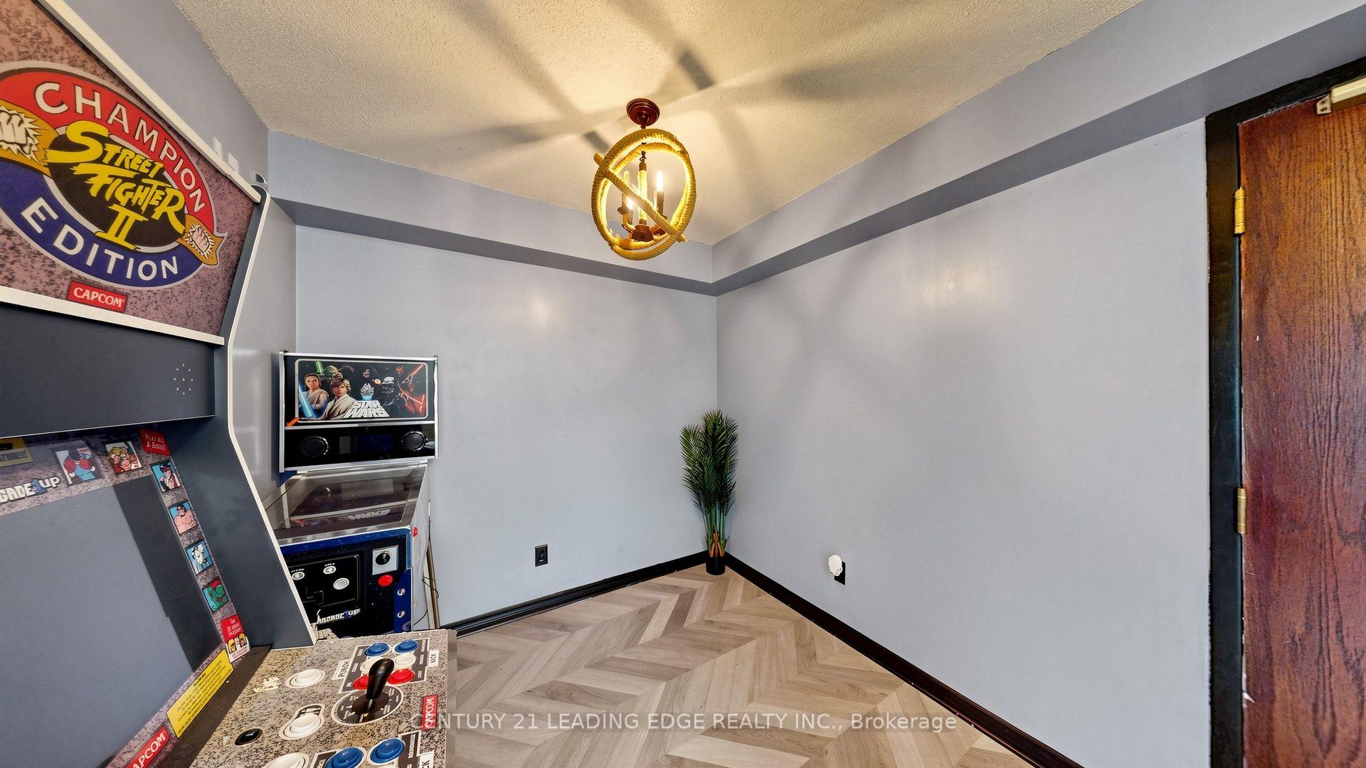 Photo 33 of Unit 212, 39 Oneida Crescent, Richmond Hill, Langstaff — HOMEH