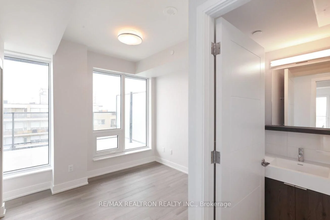 Photo 5 of Unit 1203, 2525 Bathurst Street, Toronto, Forest Hill North — HOMEH
