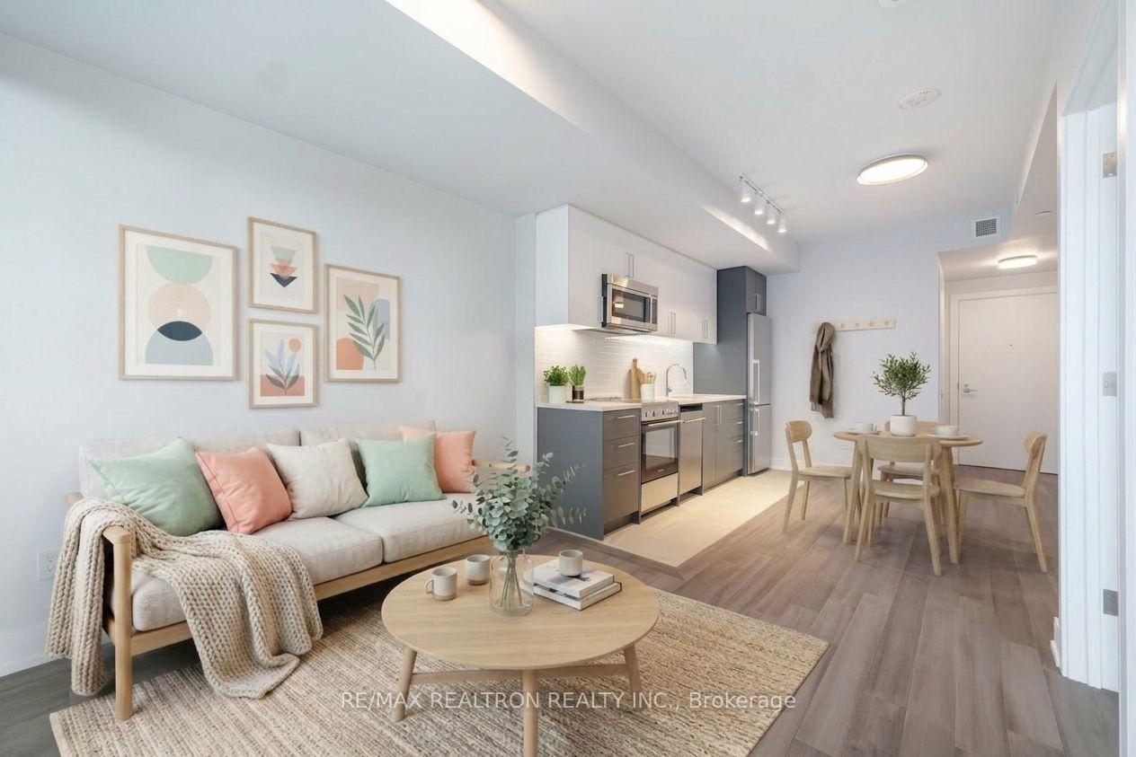 Photo 2 of Unit 805, 2525 Bathurst Street, Toronto, Forest Hill North — HOMEH