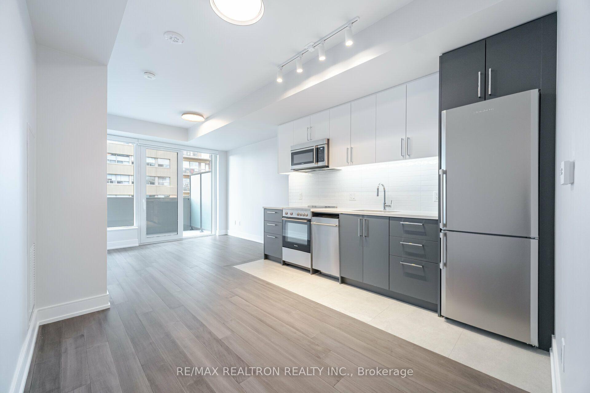 Photo 15 of Unit 805, 2525 Bathurst Street, Toronto, Forest Hill North — HOMEH