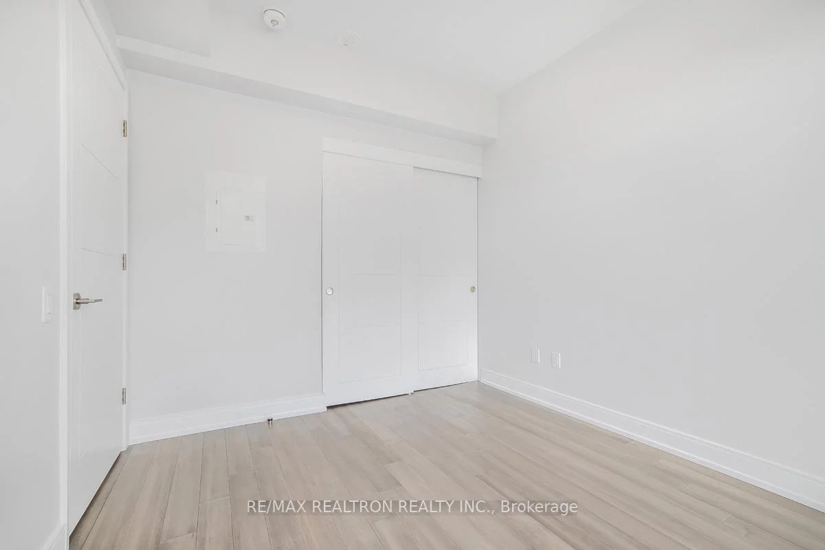Photo 11 of Unit 805, 2525 Bathurst Street, Toronto, Forest Hill North — HOMEH
