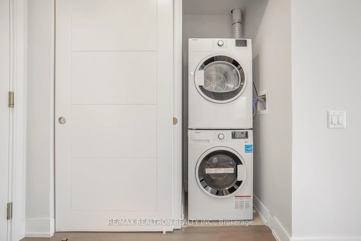 Photo 13 of Unit 805, 2525 Bathurst Street, Toronto, Forest Hill North — HOMEH