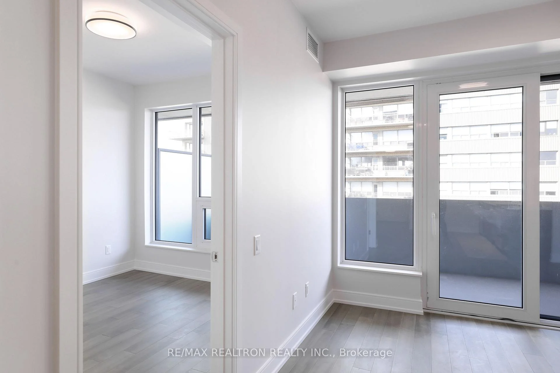 Photo 16 of Unit 805, 2525 Bathurst Street, Toronto, Forest Hill North — HOMEH