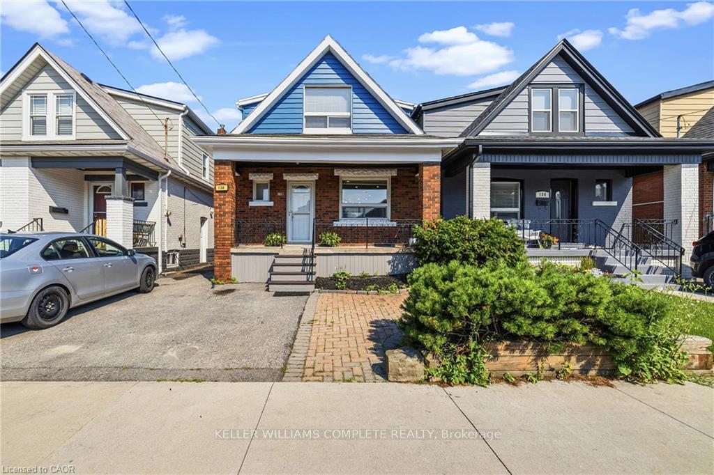 Photo of 138 Cameron Avenue N