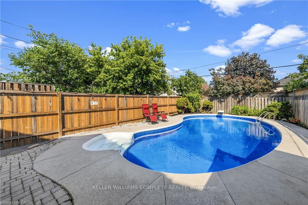 Photo 24 of 138 Cameron Avenue N, Hamilton, Homeside — HOMEH