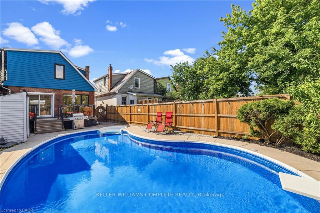 Photo 25 of 138 Cameron Avenue N, Hamilton, Homeside — HOMEH