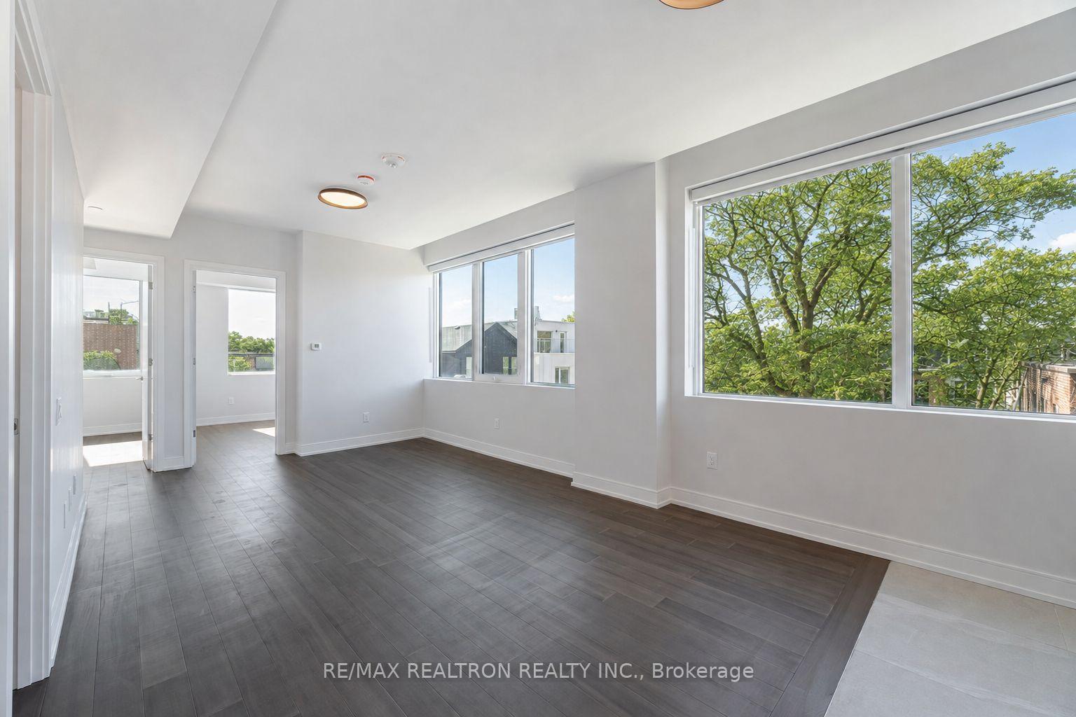 Photo 4 of Unit 203, 664 Spadina Avenue, Toronto, University — HOMEH