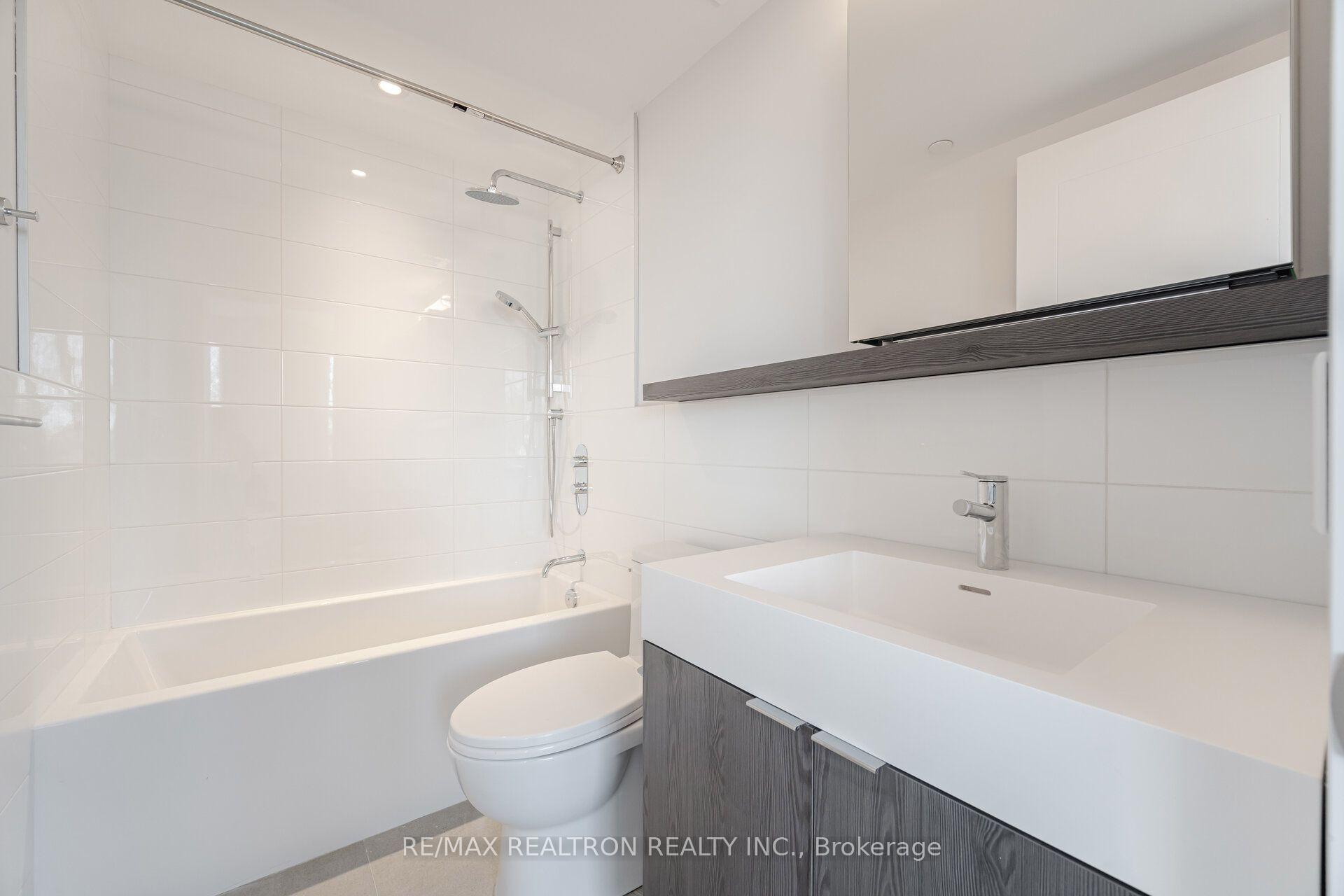 Photo 22 of Unit 203, 664 Spadina Avenue, Toronto, University — HOMEH