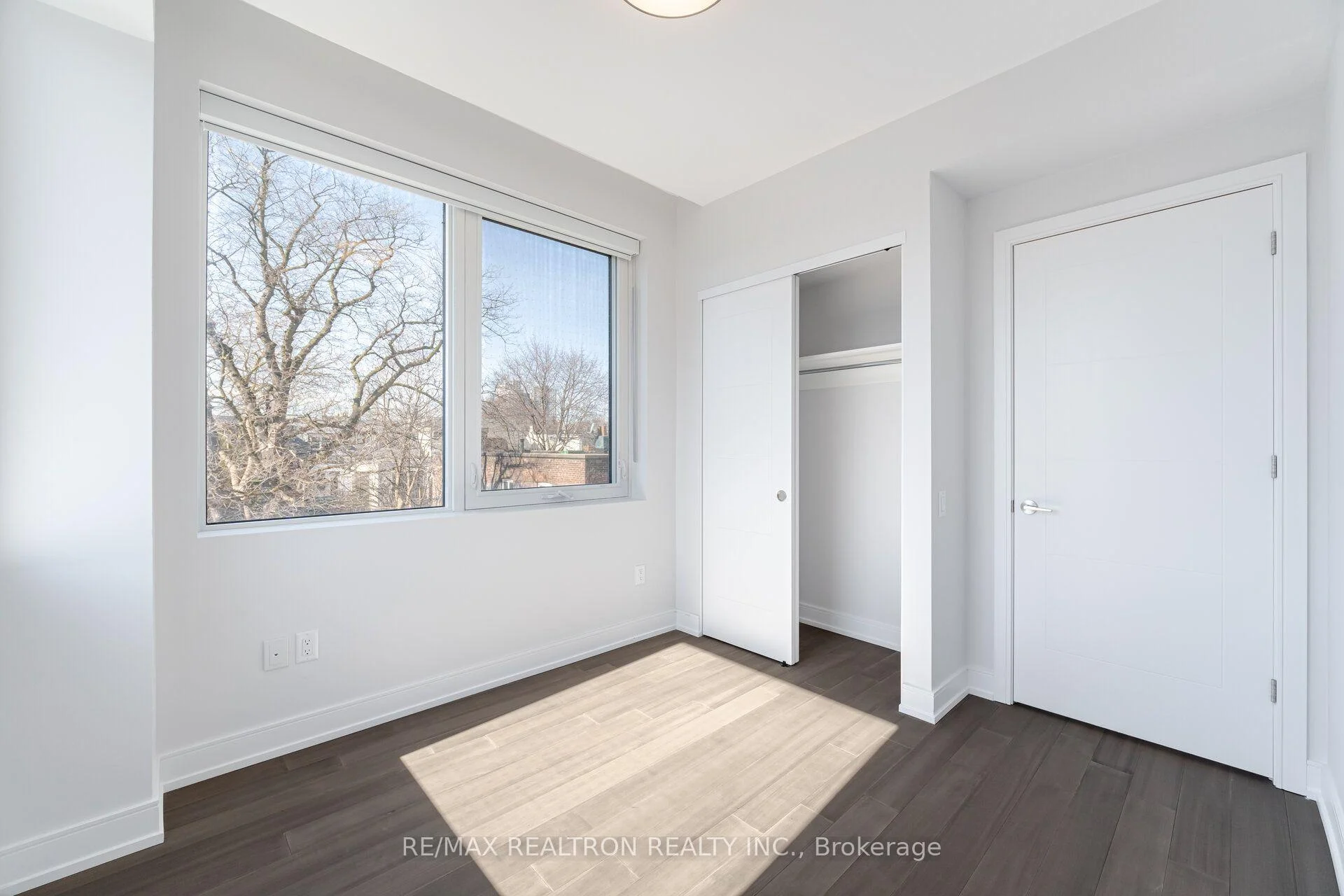 Photo 21 of Unit 203, 664 Spadina Avenue, Toronto, University — HOMEH