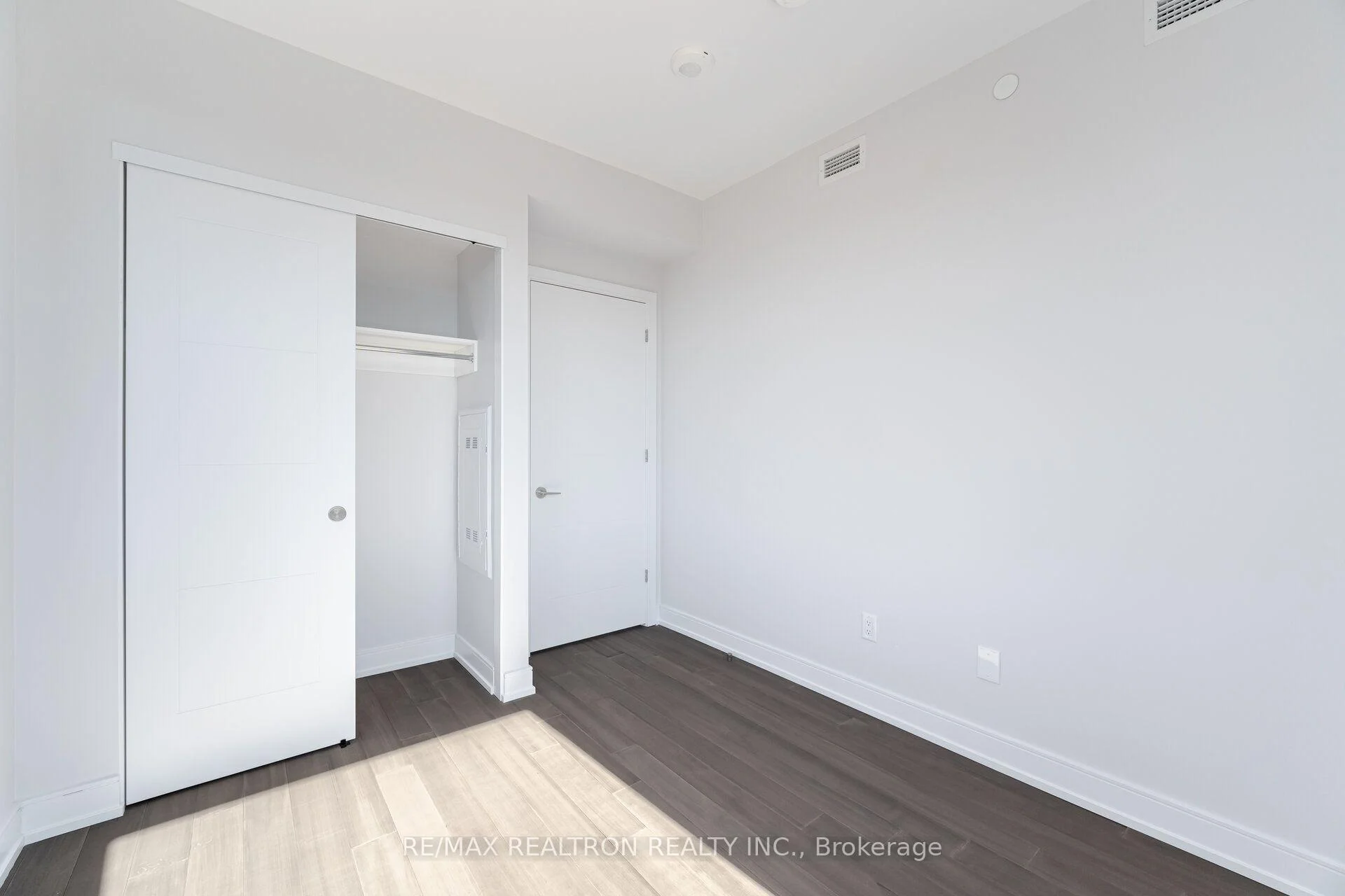 Photo 23 of Unit 203, 664 Spadina Avenue, Toronto, University — HOMEH