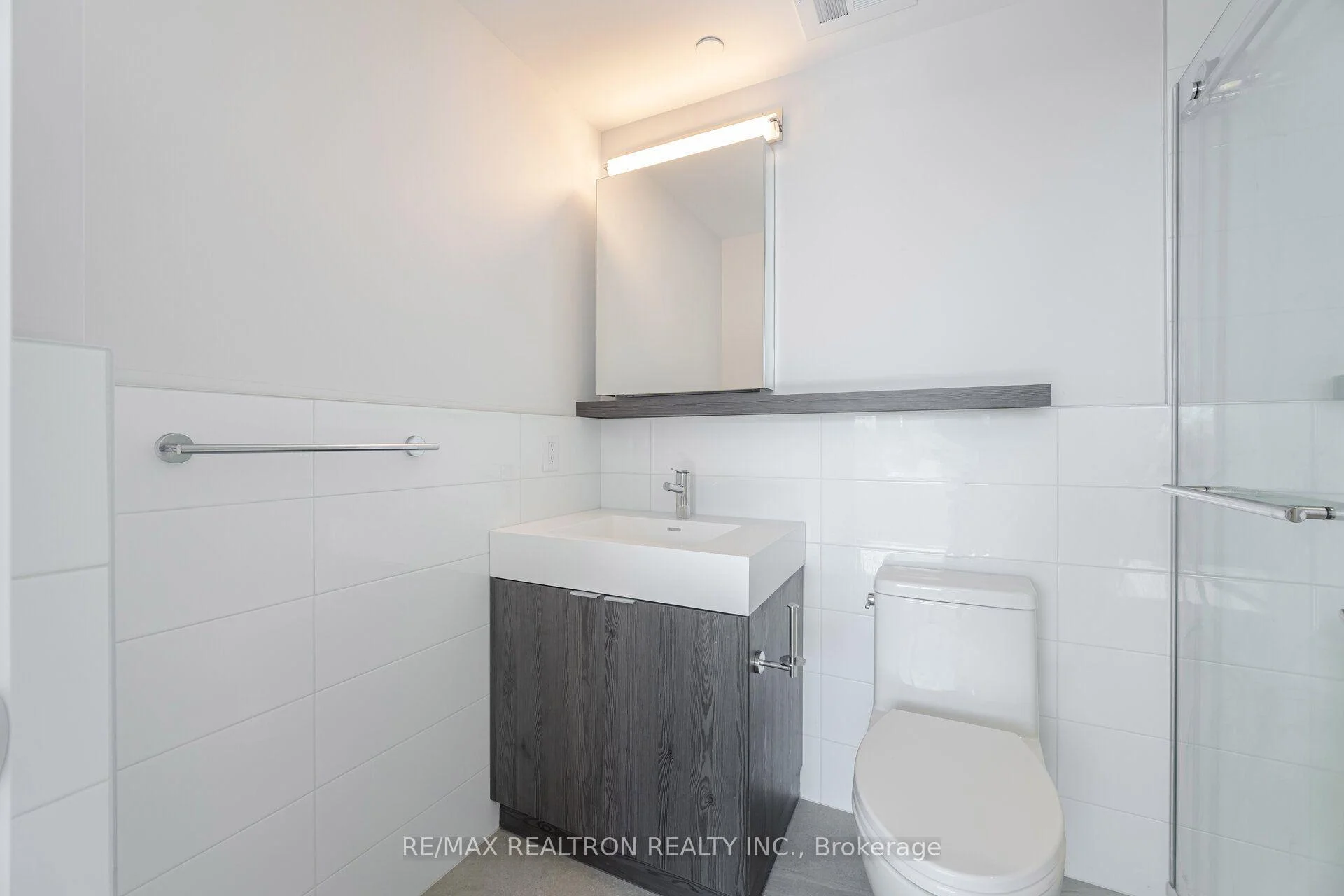 Photo 29 of Unit 203, 664 Spadina Avenue, Toronto, University — HOMEH