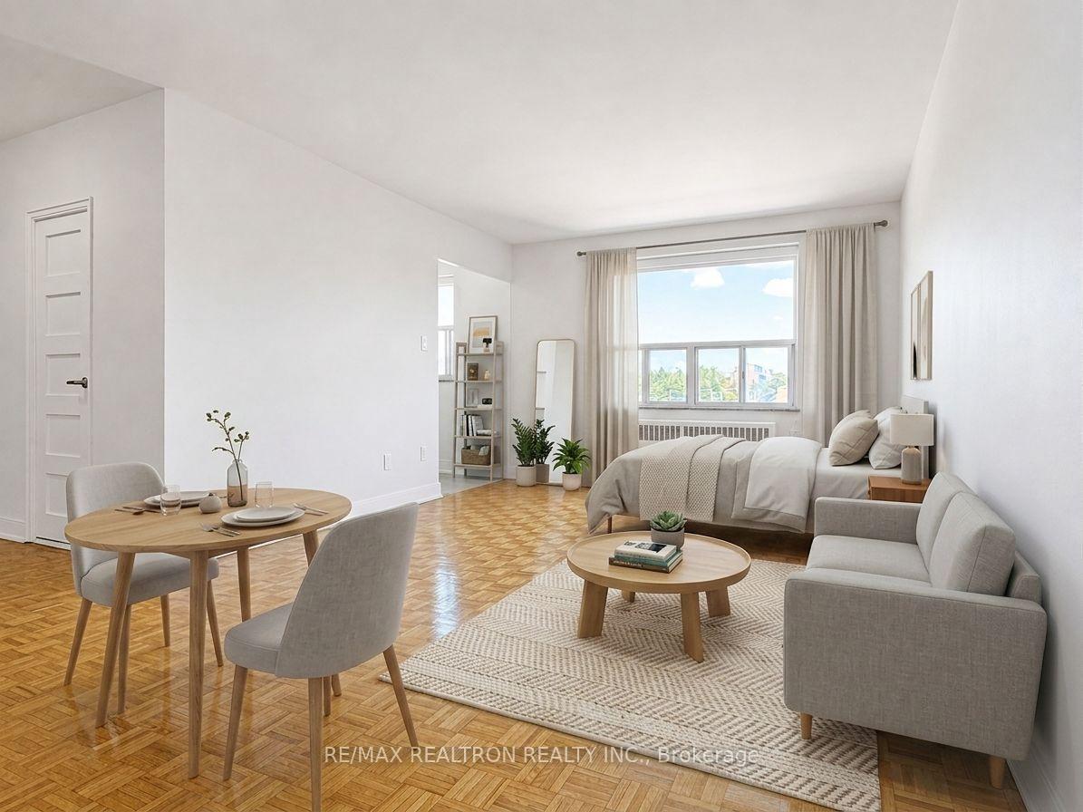 Photo 2 of Unit 306, 1291 Bayview Avenue, Toronto, Leaside — HOMEH